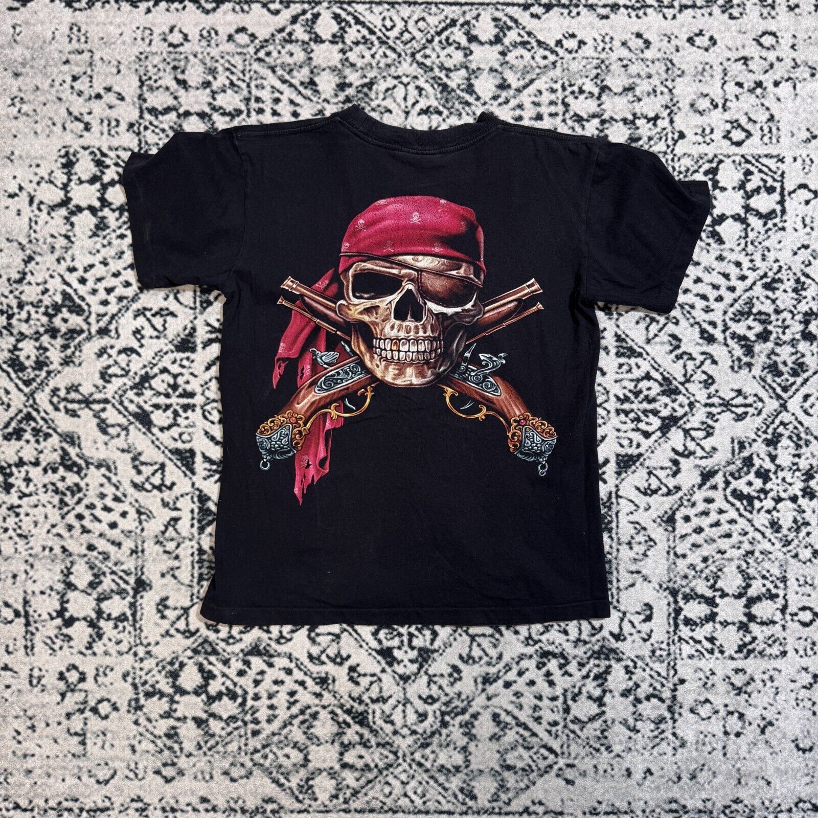 Vintage Vintage Black Cotton T-Shirt Size M Y2K 90s Skull Piracy Size US M / EU 48-50 / 2 - 7 Thumbnail