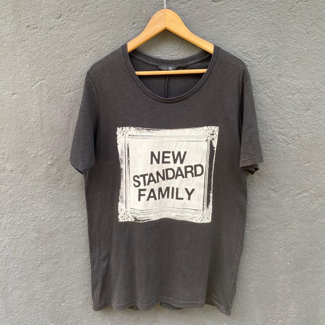 Undercover Thrashed Faded Undercover X Uniqlo Tee Size US L / EU 52-54 / 3 - 1 Thumbnail