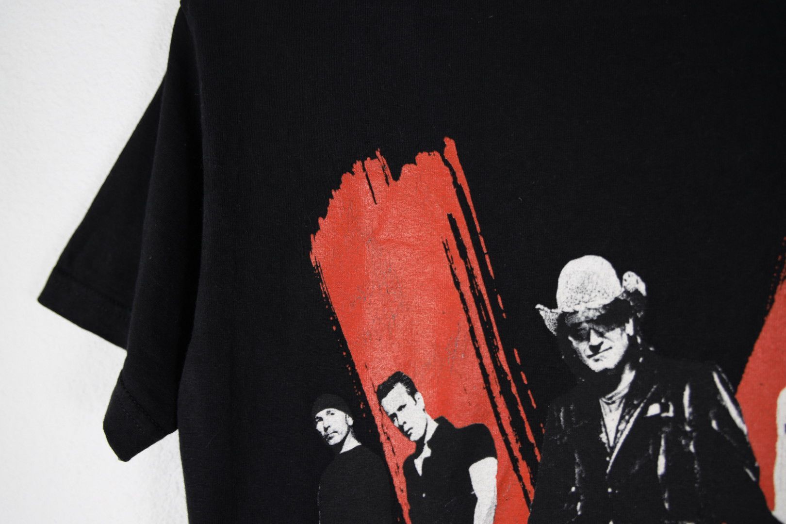 Band Tees × Vintage Vintage Vertigo 2005 Tour Graphic Print Tee T-shirt Y2K Size US S / EU 44-46 / 1 - 8 Thumbnail