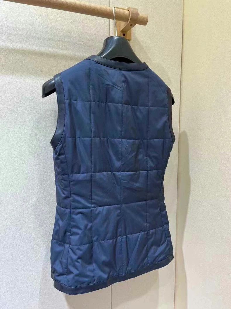 Loro Piana LORO PIANA King's gift women's double-sided down vest Size L / US 10 / IT 46 - 3 Thumbnail