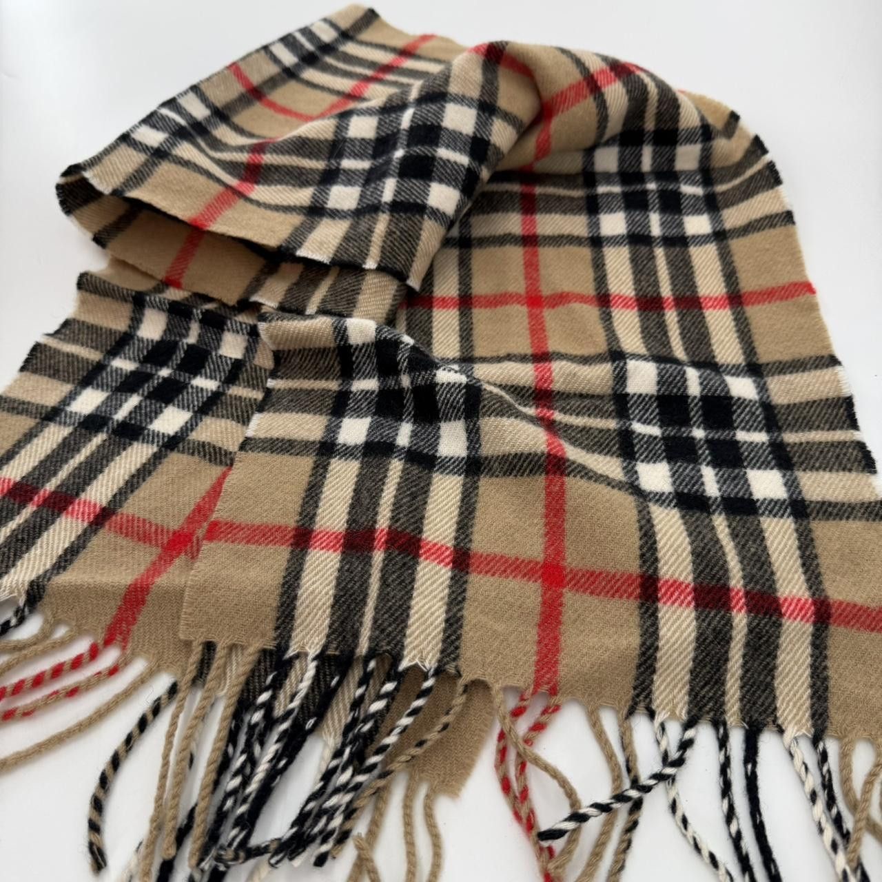 The Unbranded Brand Classic Tan Plaid Checked Scarf Winter Warm Fringe Unisex Size ONE SIZE - 2 Thumbnail