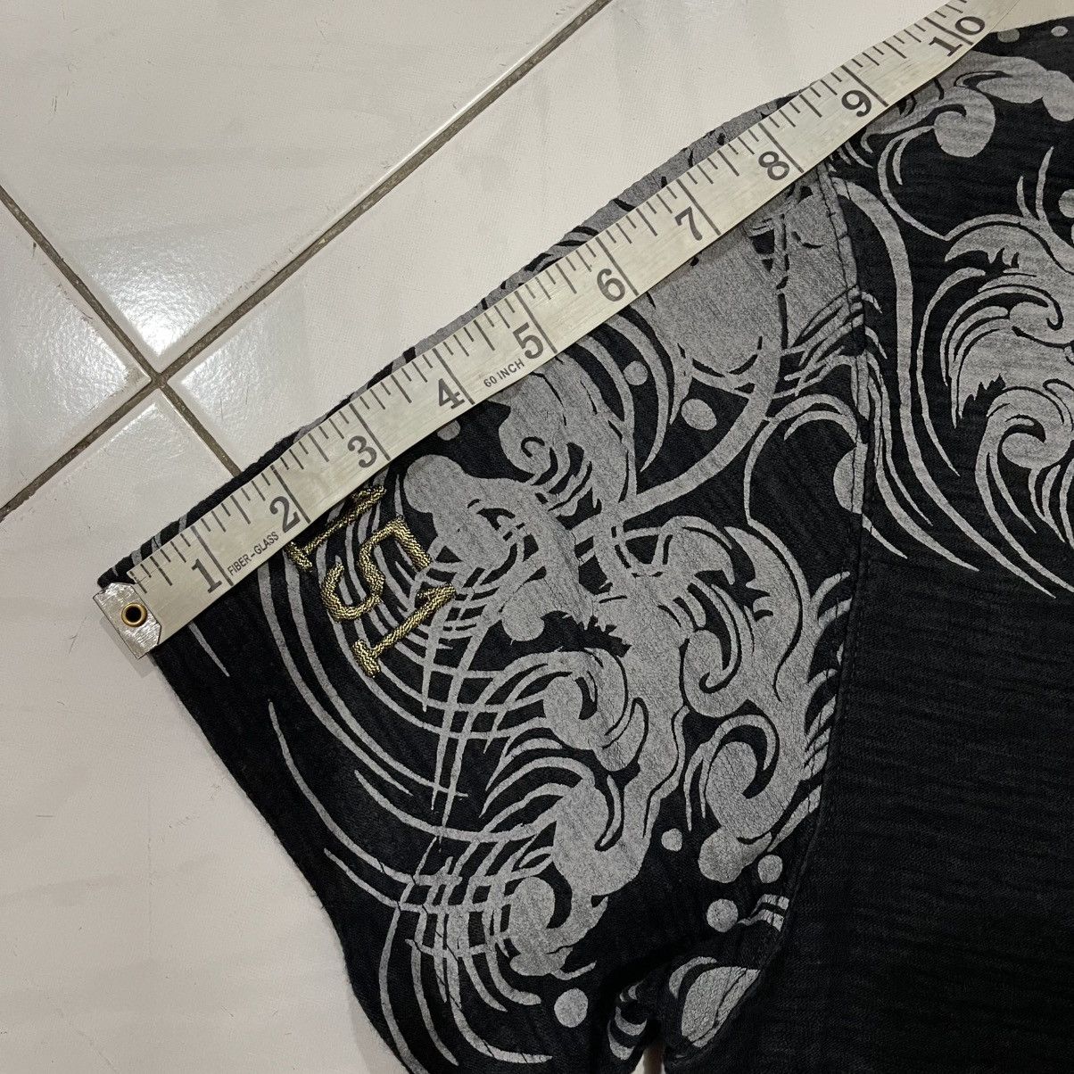 Kamakura Sukajan namiwa nottemo nomareruna tee Size US L / EU 52-54 / 3 - 14 Thumbnail