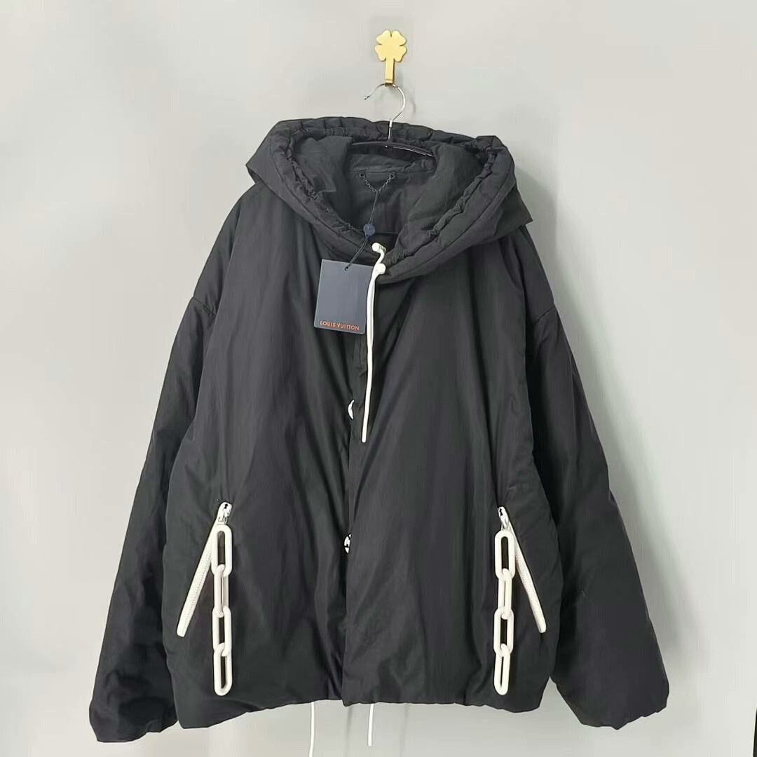 Louis Vuitton black louis vuitton embroidered hooded jacket. Size US L / EU 52-54 / 3 - 1 Thumbnail