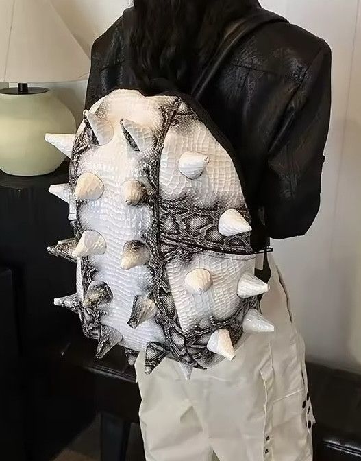 Japanese Brand × Vintage Hedgehog Shape PU Backpacks Size ONE SIZE - 2 Thumbnail