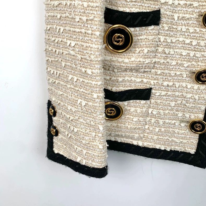 Gucci Gucci Size 38 Beige cotton V-neck single-breasted small fra Size US XXS / EU 40 - 4 Thumbnail