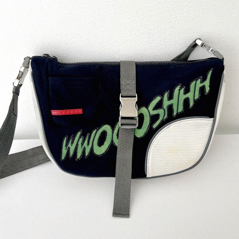 Prada Prada Sports woosh patch messenger bag Size ONE SIZE - 4 Thumbnail