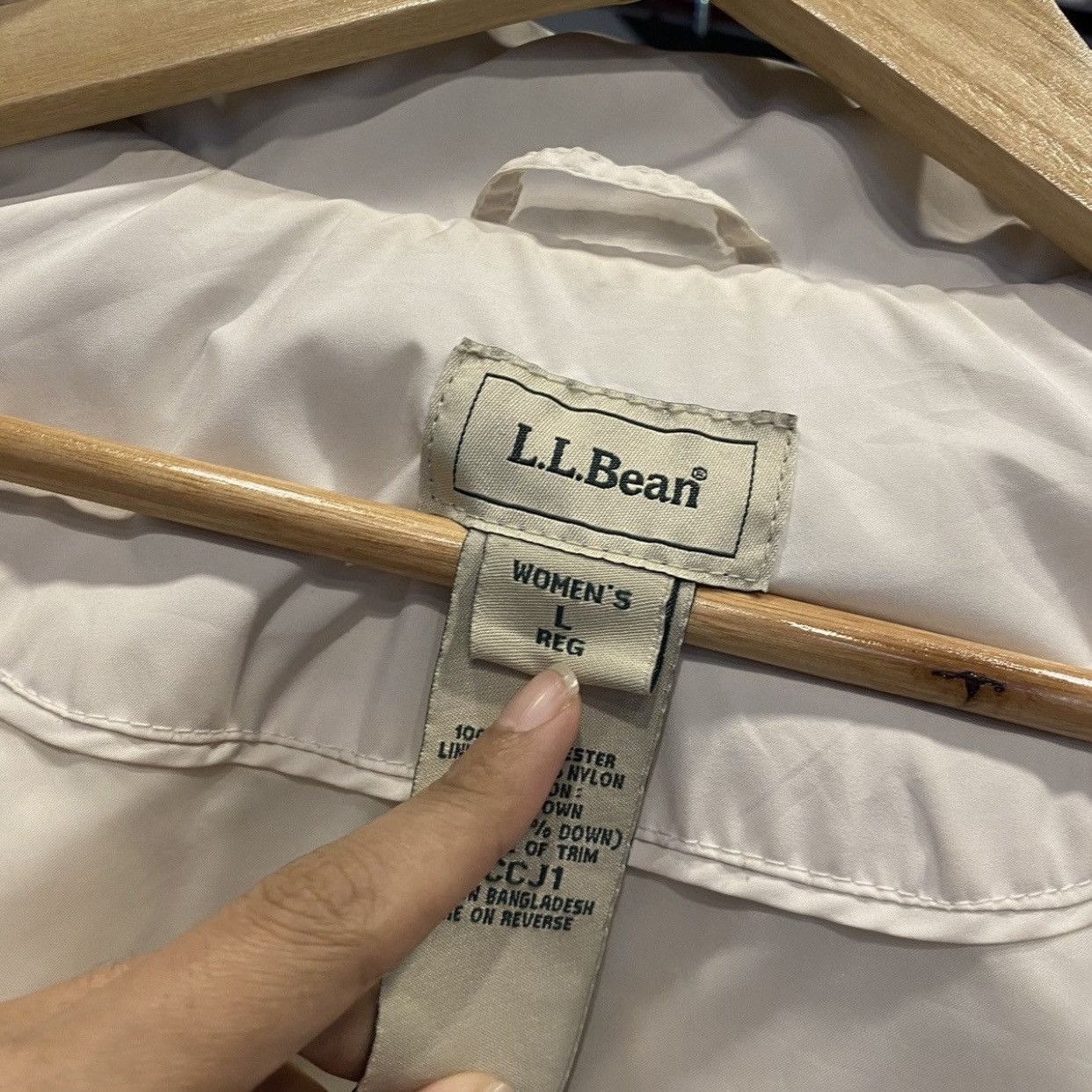 L.L. Bean LL Bean Women's Light Puffer Jackets Size L / US 10 / IT 46 - 15 Thumbnail