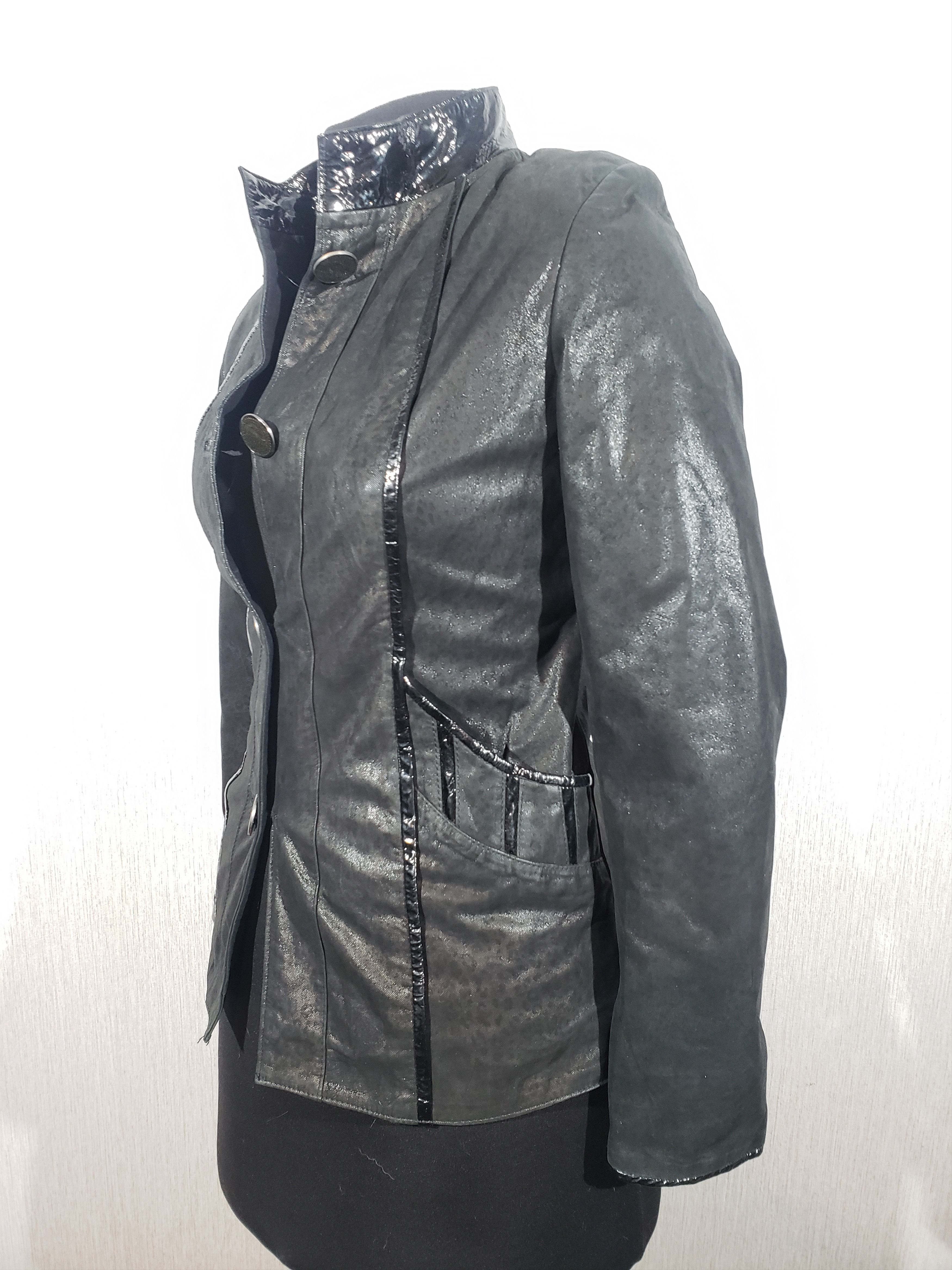 Other Stylish women's leather jacket with buttons. Size M / US 6-8 / IT 42-44 - 2 Thumbnail