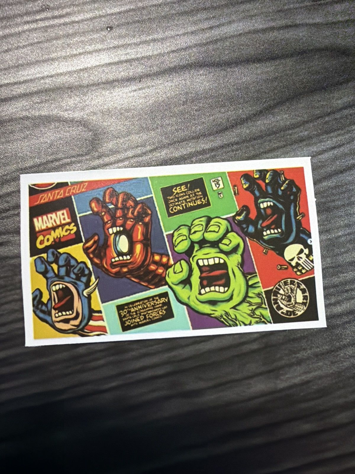 Santa Cruz Skateboards Santa Cruz Marvel Comics Avengers Screaming Hand Sticker Size ONE SIZE - 1 Thumbnail