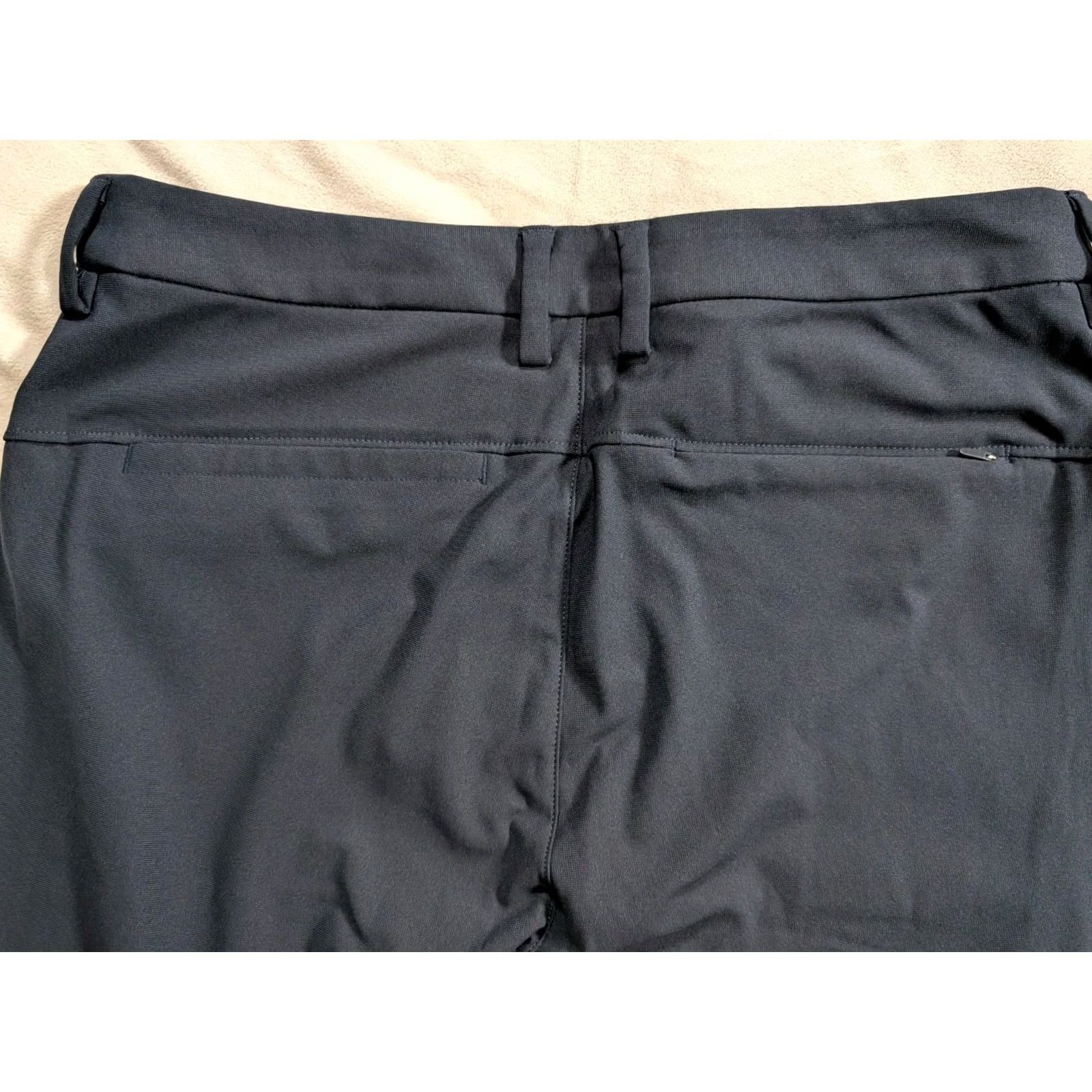 Rhone Rhone Slim 32x26 Commuter Pants in Cropped Navy Blue - Men - Flat Front, Pockets, Stretch, Microfiber, Polyester, Tapered Leg - Casual, Business Size US 32 / EU 48 - 6 Thumbnail