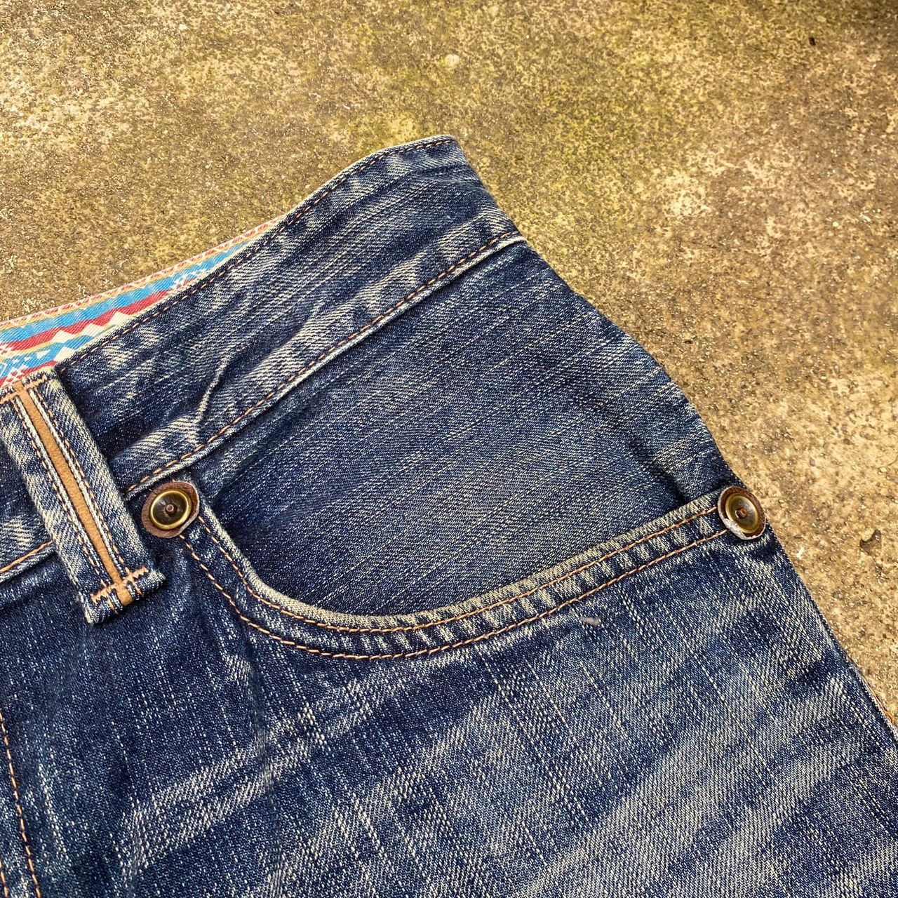 Edwin Vintage Edwin Exclusive Vintage Distressed Denim Size US 31 - 12 Thumbnail