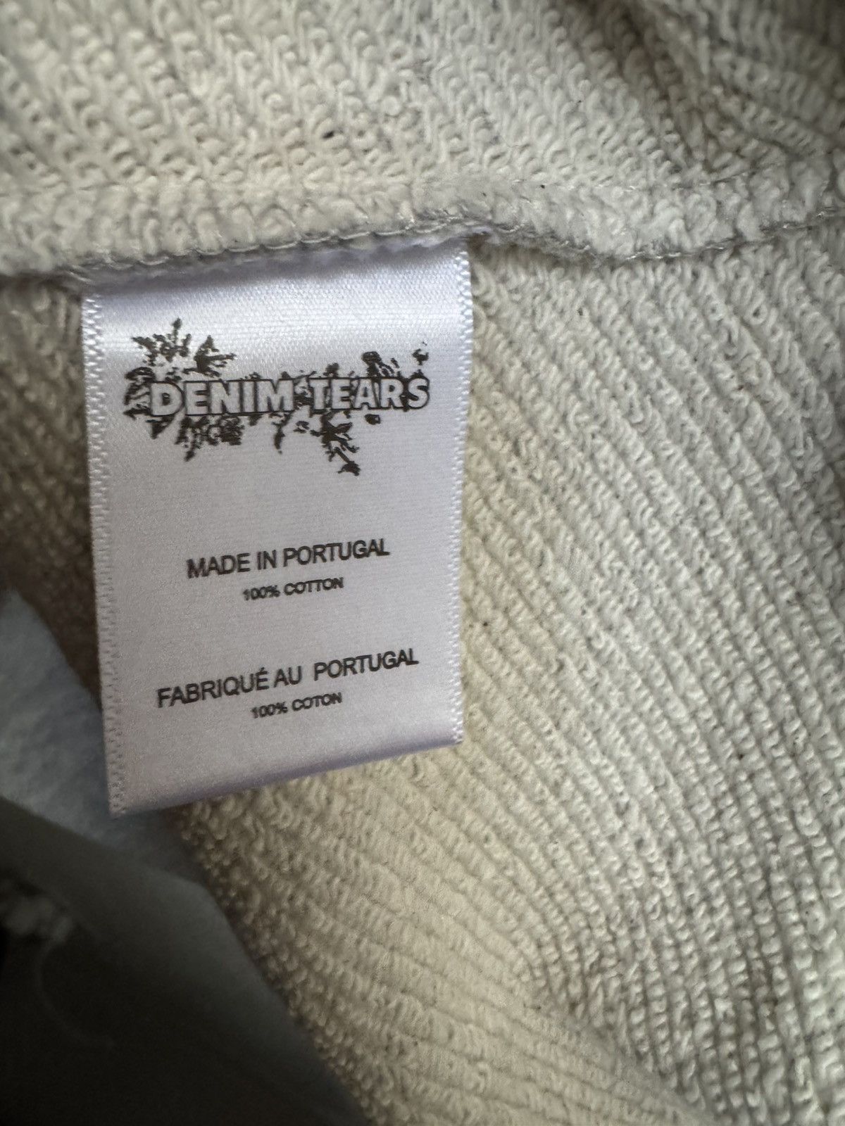 DENIM TEARS Denim Tears ADG Pan African American Flag Crewneck Grey Size US M / EU 48-50 / 2 - 7 Thumbnail