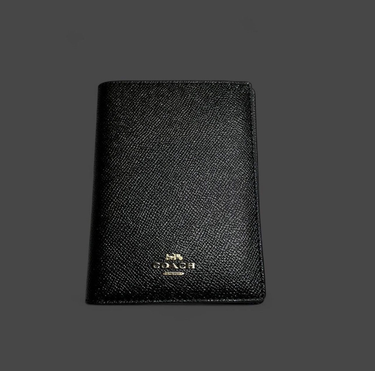 Coach 🖤 Authentic Coach Crossgrain Leather Passport Case Size ONE SIZE - 1 Thumbnail