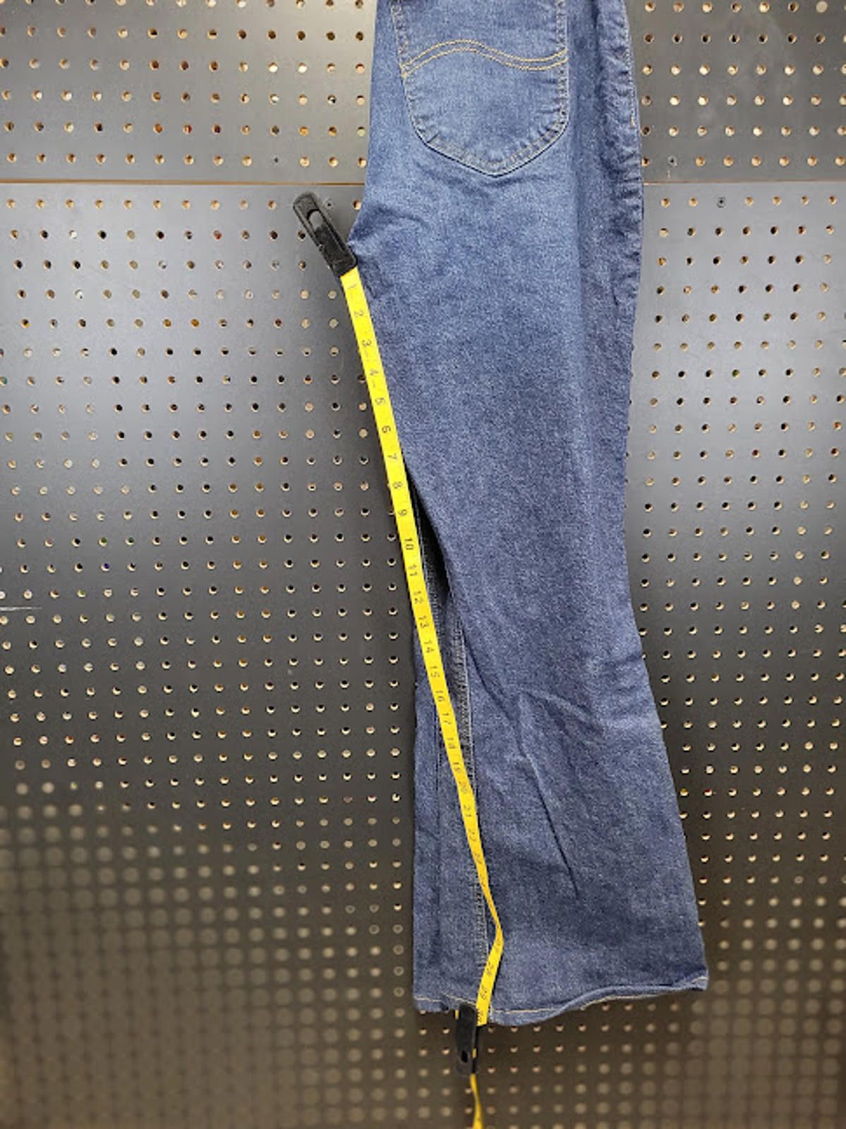 Lee Lee Women's Relaxed Fit Flared Jeans Size 14L - Stylish & Fl Size 36" / US 14 / IT 50 - 4 Thumbnail