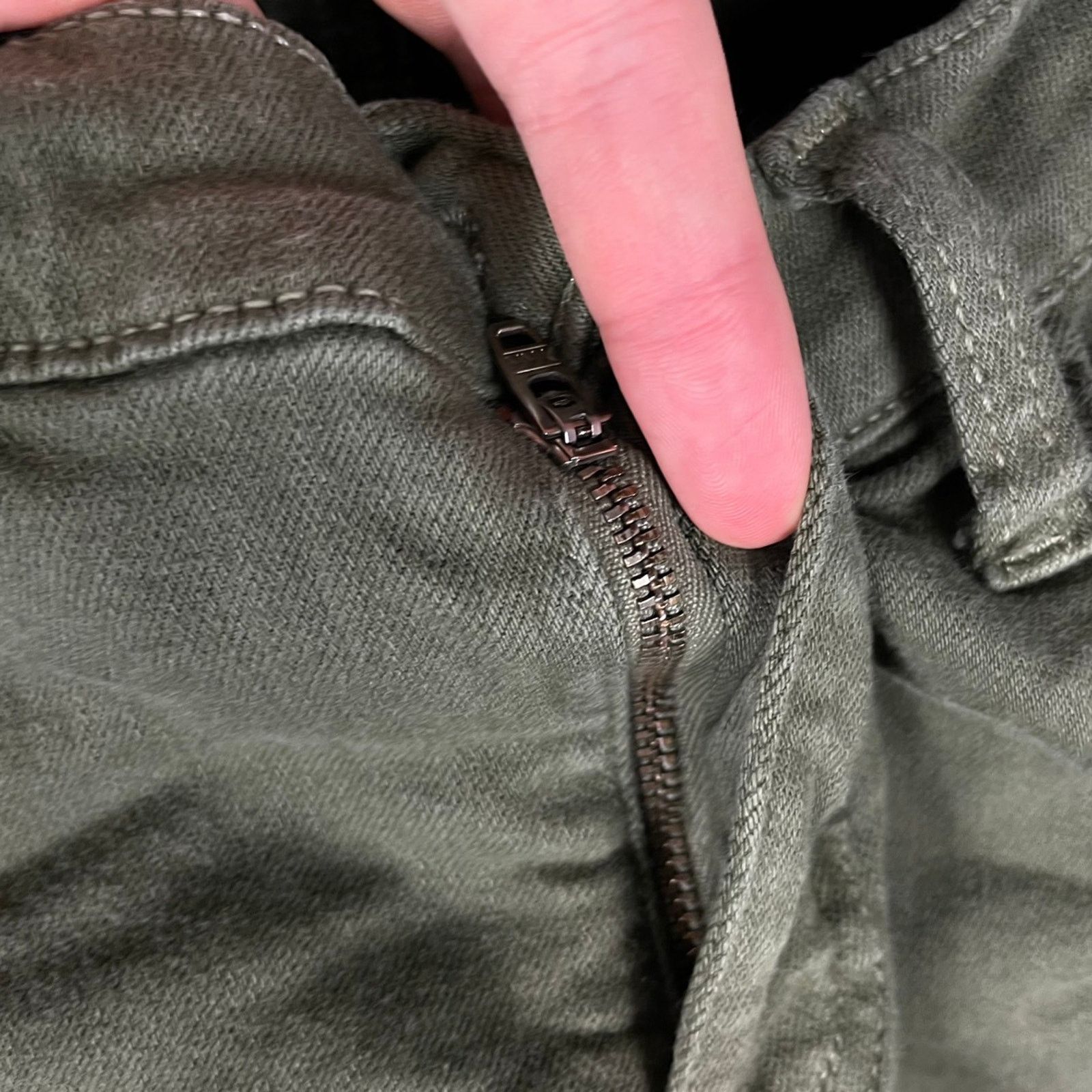 Current/Elliot CURRENT ELLIOTT DISTRESSED JEANS COLOUR ARMY GREEN SIZE 26 Size 26" / US 2 / IT 38 - 3 Thumbnail