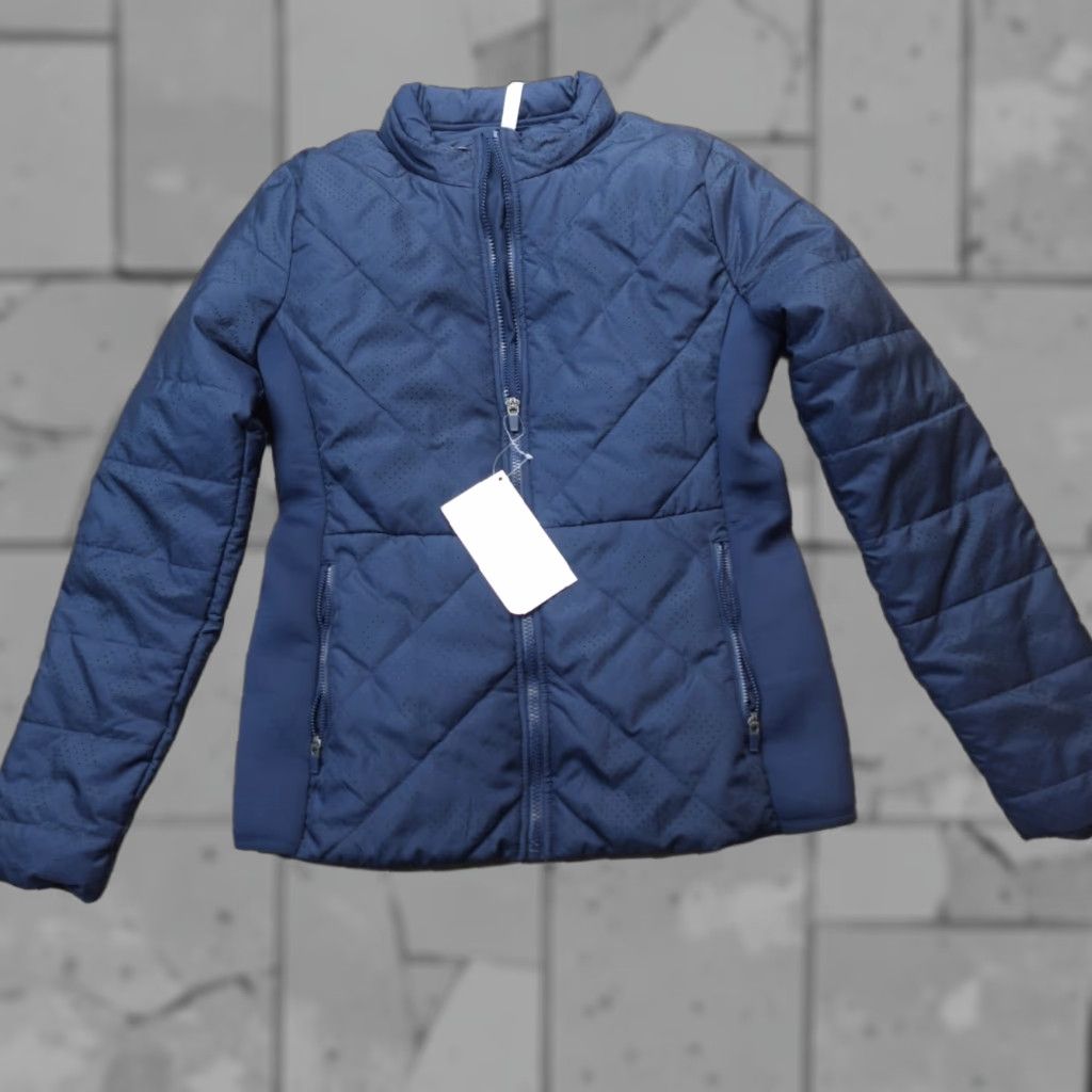 Fabletics Fabletics Womens Jacket L Blue Sedona Puffer NEW Full Zip Hooded Basic Jacket Activewear Short Sleeve? Size L / US 10 / IT 46 - 1 Thumbnail