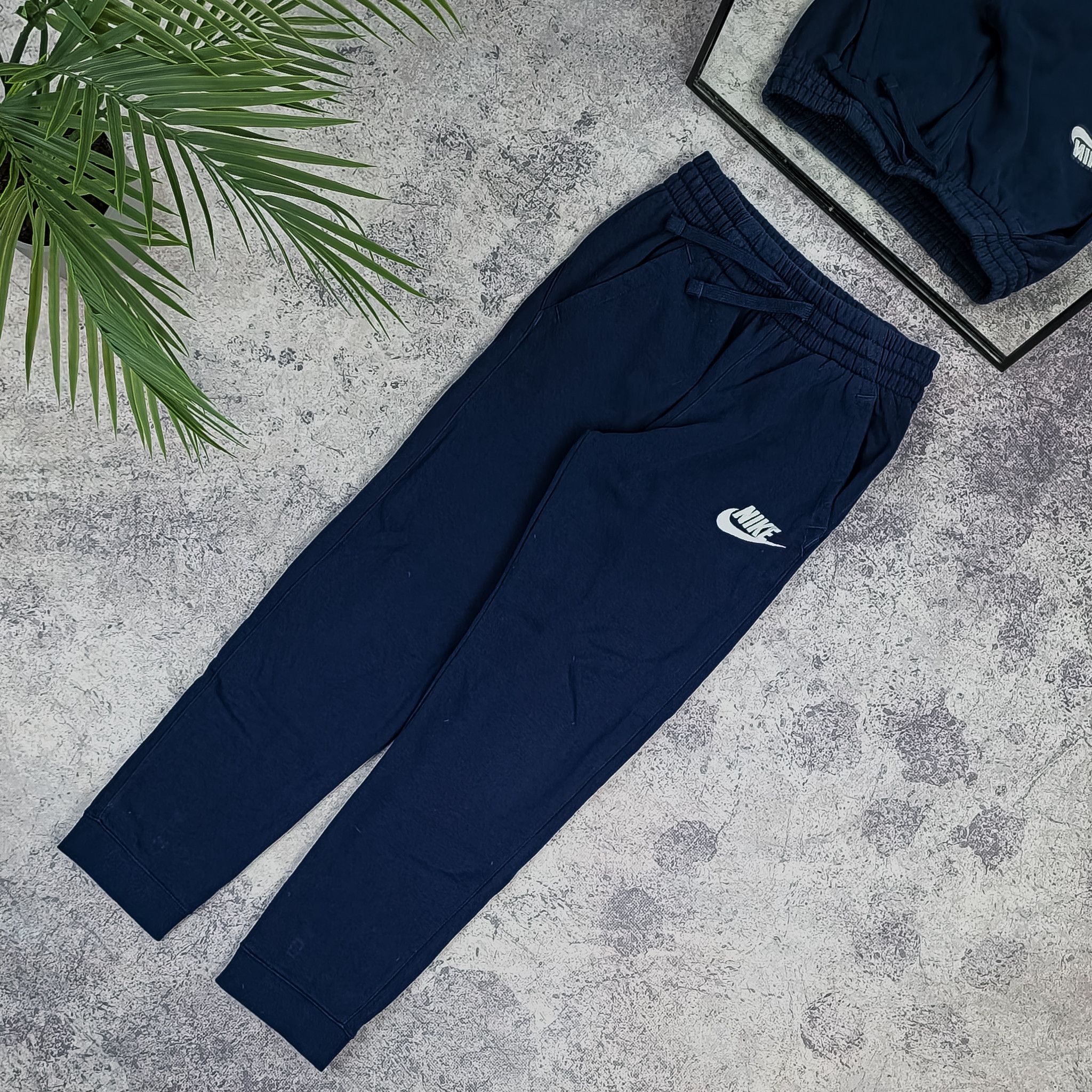Nike nike sweatpants Size US 30 / EU 46 - 1 Thumbnail