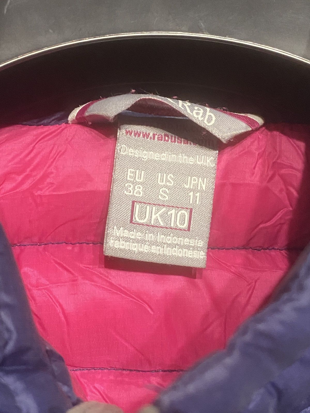 Rab × Vintage Rab vest puffer dark blue pink gorpcore S Size S / US 4 / IT 40 - 5 Thumbnail