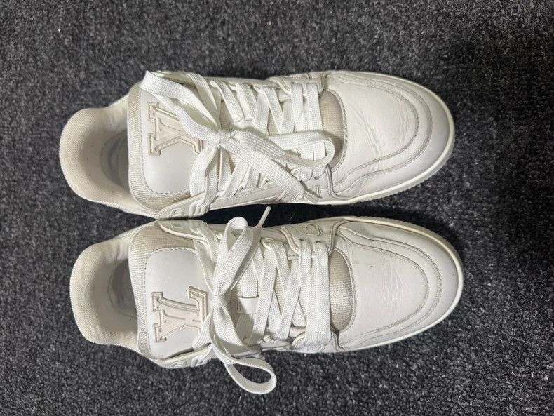 Louis Vuitton Louis Vuitton Trainer S neaker leather-rubber logoed low-c Size US 7.5 / EU 40-41 - 2 Thumbnail