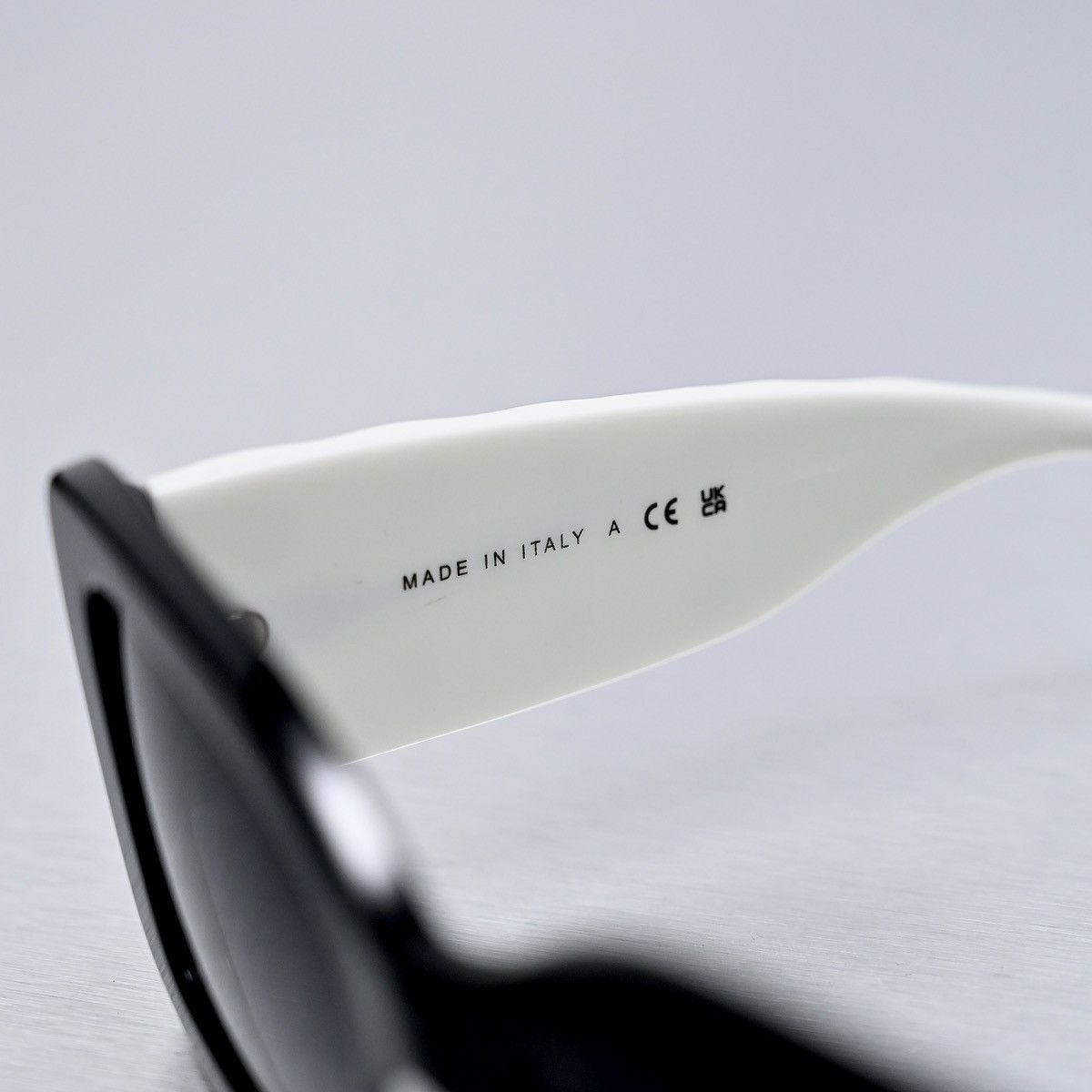 Chanel CHANEL 0CH5483 SUNGLASSES Size ONE SIZE - 4 Thumbnail