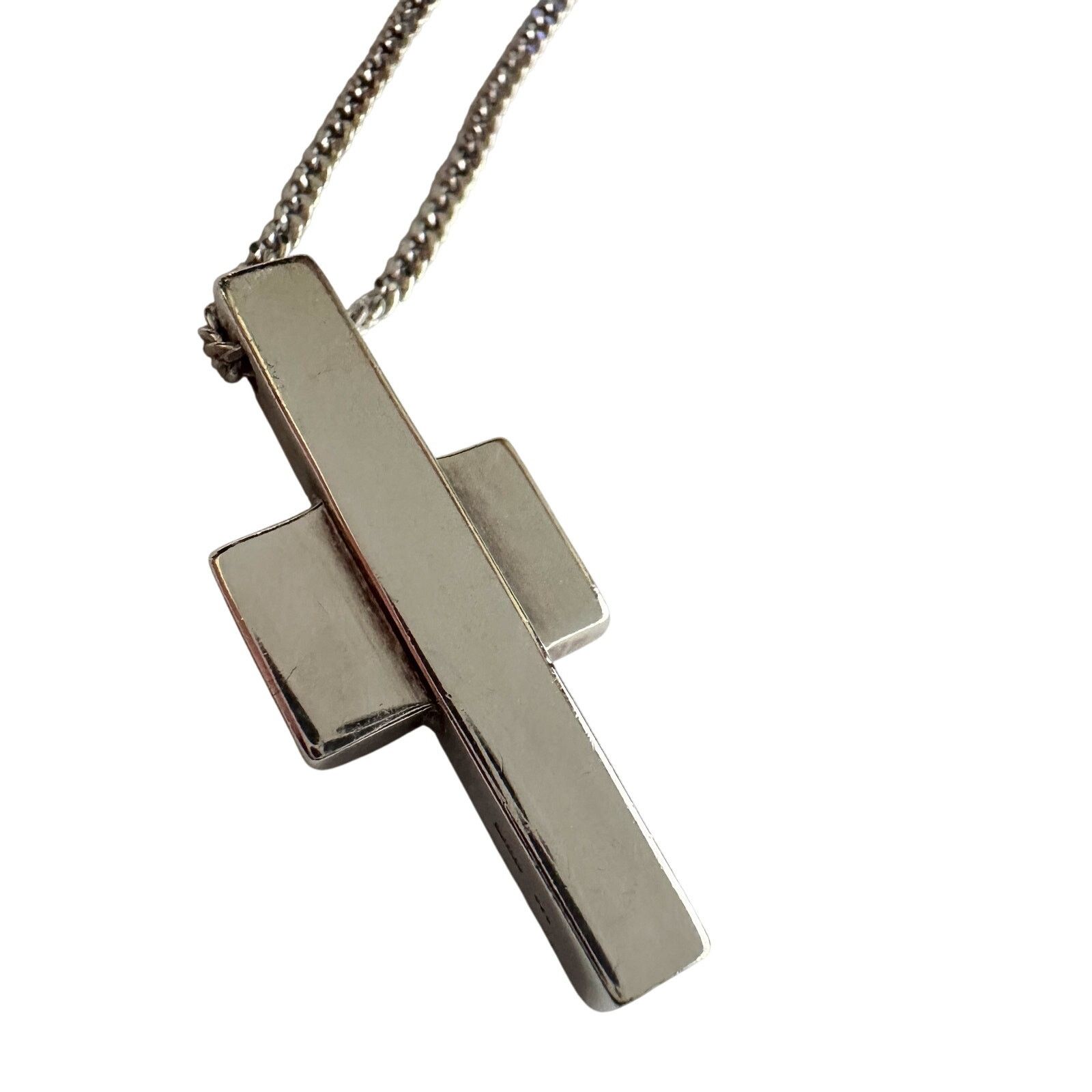 Gucci Gucci Thick Abstract Cross Necklace Size ONE SIZE - 1 Thumbnail
