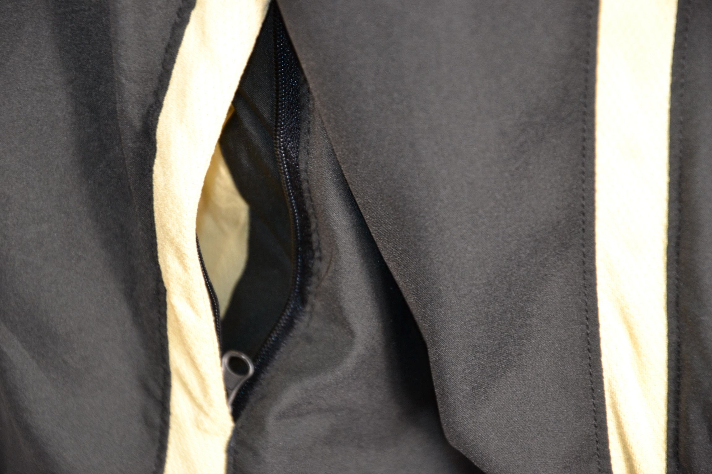 Other HERO 247.com MG Crimson Football Mens Jacket L Rare Vintage Size US L / EU 52-54 / 3 - 9 Thumbnail