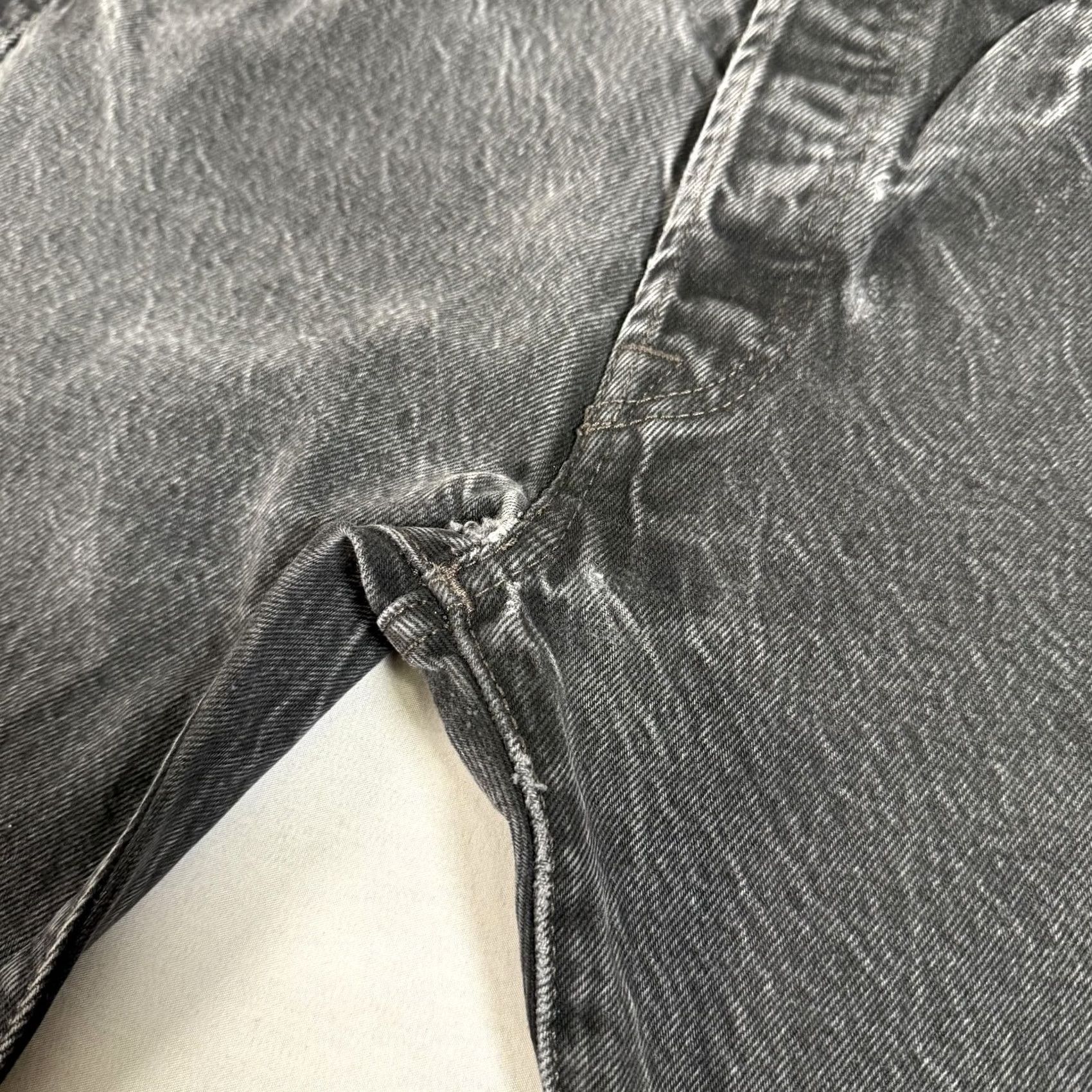 Levi's Levi's Jeans Mens 32x30 Black 501 Straight Fit Distressed Denim Pants Y2K Size US 32 / EU 48 - 4 Thumbnail