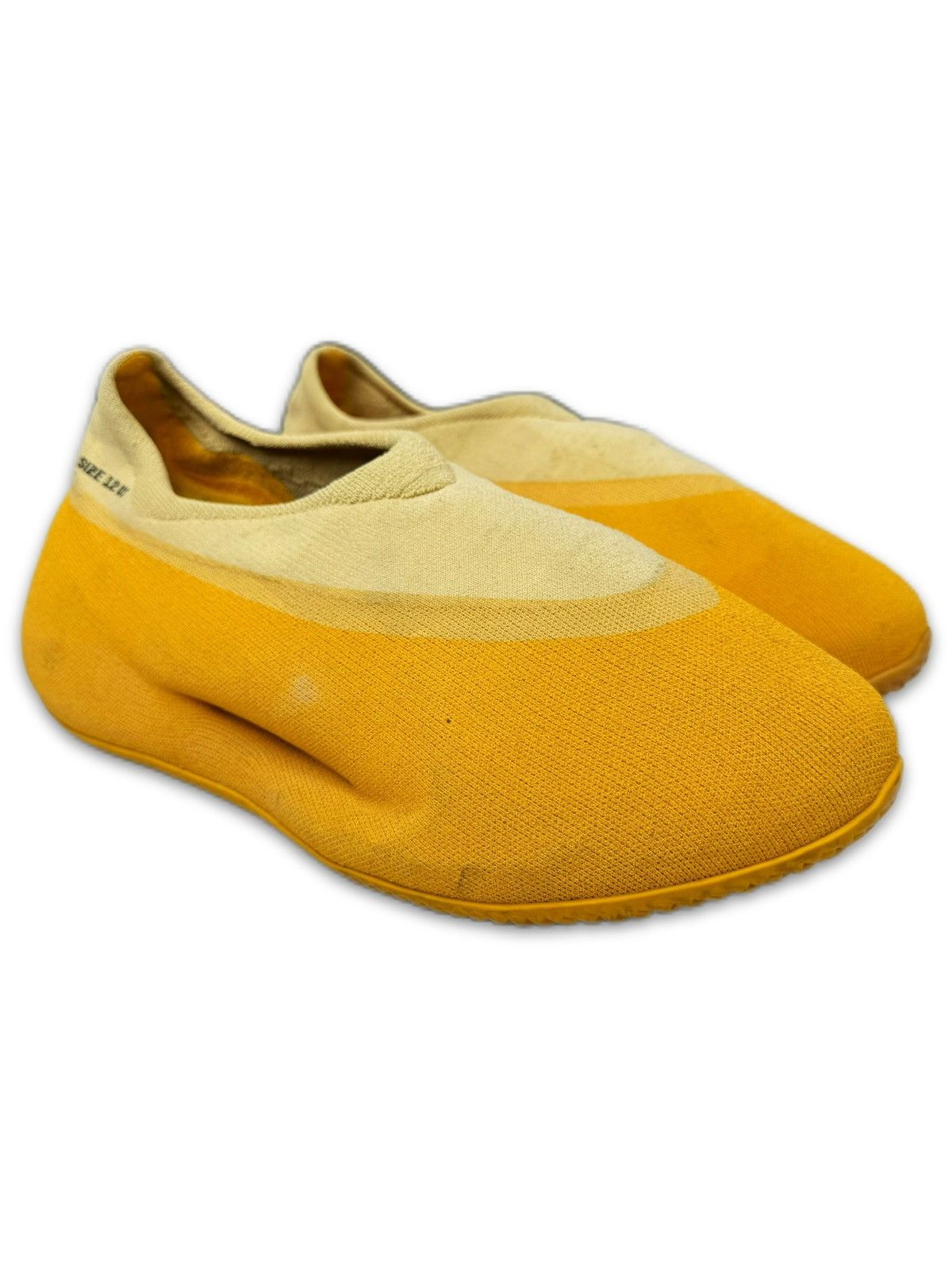 Yeezy SS20 Yeezy SAMPLE 350 V3 Yellow Sulfur Knit Runner Sneakers Size US 12 / EU 45 - 1 Thumbnail