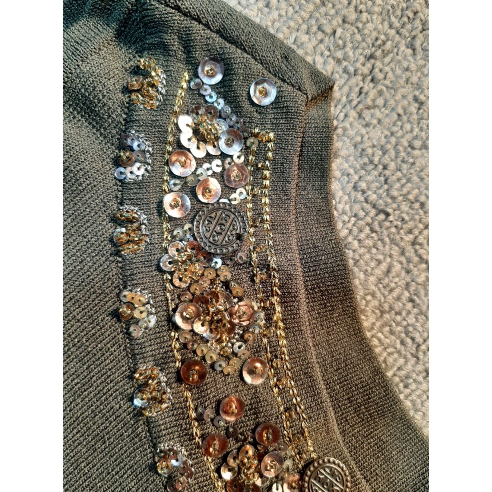 Vintage Joseph A Sleeveless Top Womens Large L Moss Green Sequins Viscose Nylon Tank Woman Green L Sleeveless Shirt Size L / US 10 / IT 46 - 2 Thumbnail