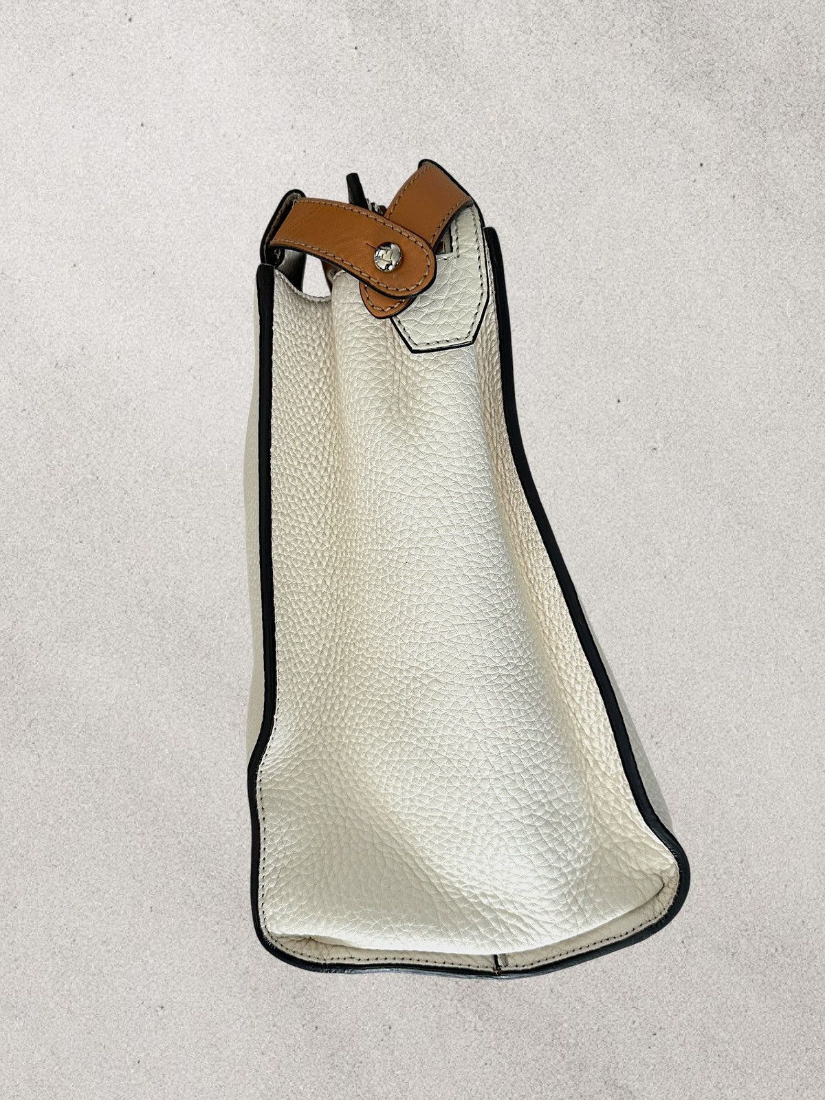 Fendi Fendi FF Peekaboo, Retail $6959 Size ONE SIZE - 8 Thumbnail