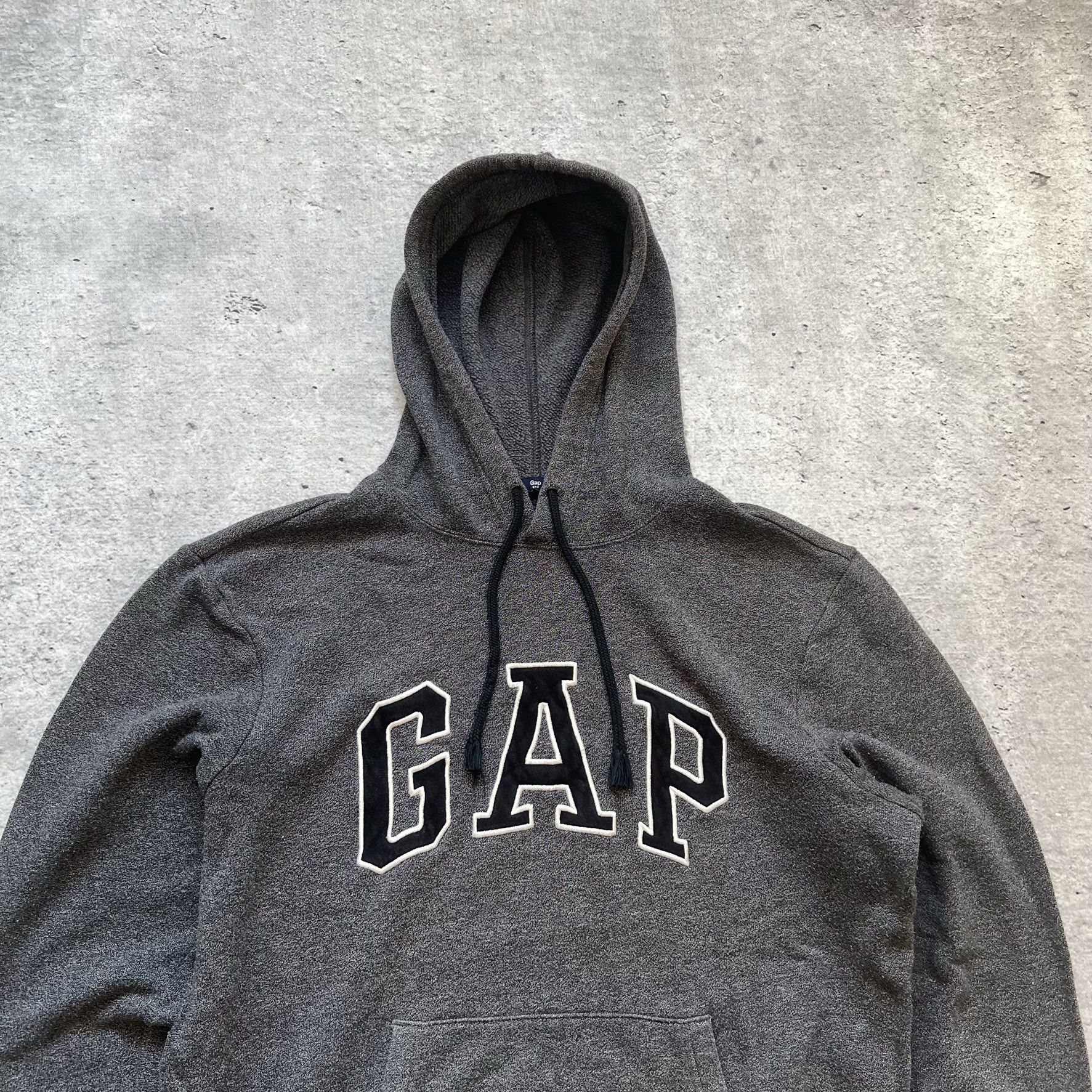 Gap Gap Vintage Dark Gray Spellout Logo Hoodie 90s Size US M / EU 48-50 / 2 - 2 Thumbnail