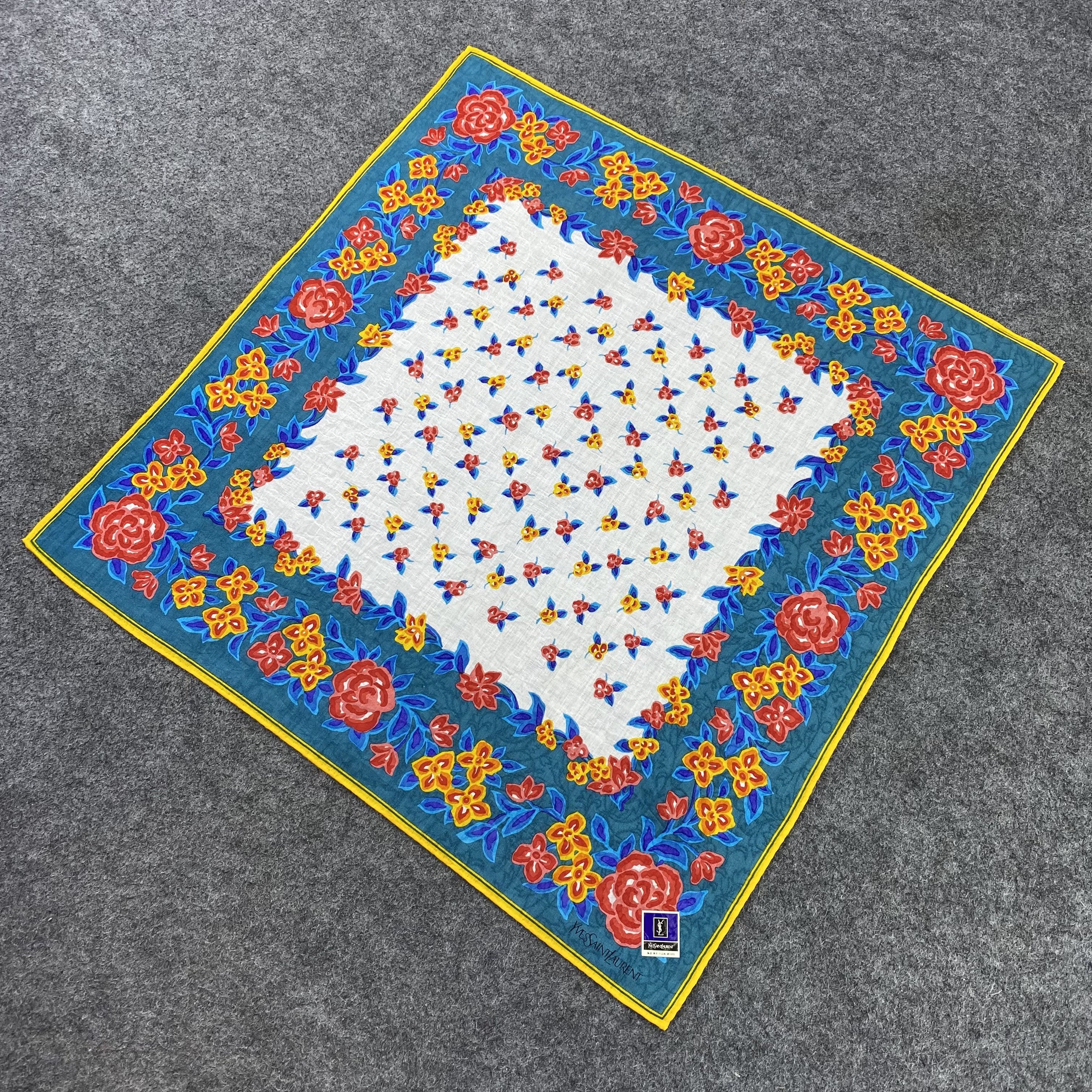 Designer Yves Saint Laurent Handkerchief / Bandana /Neckerchief-B1218 Size ONE SIZE - 4 Thumbnail
