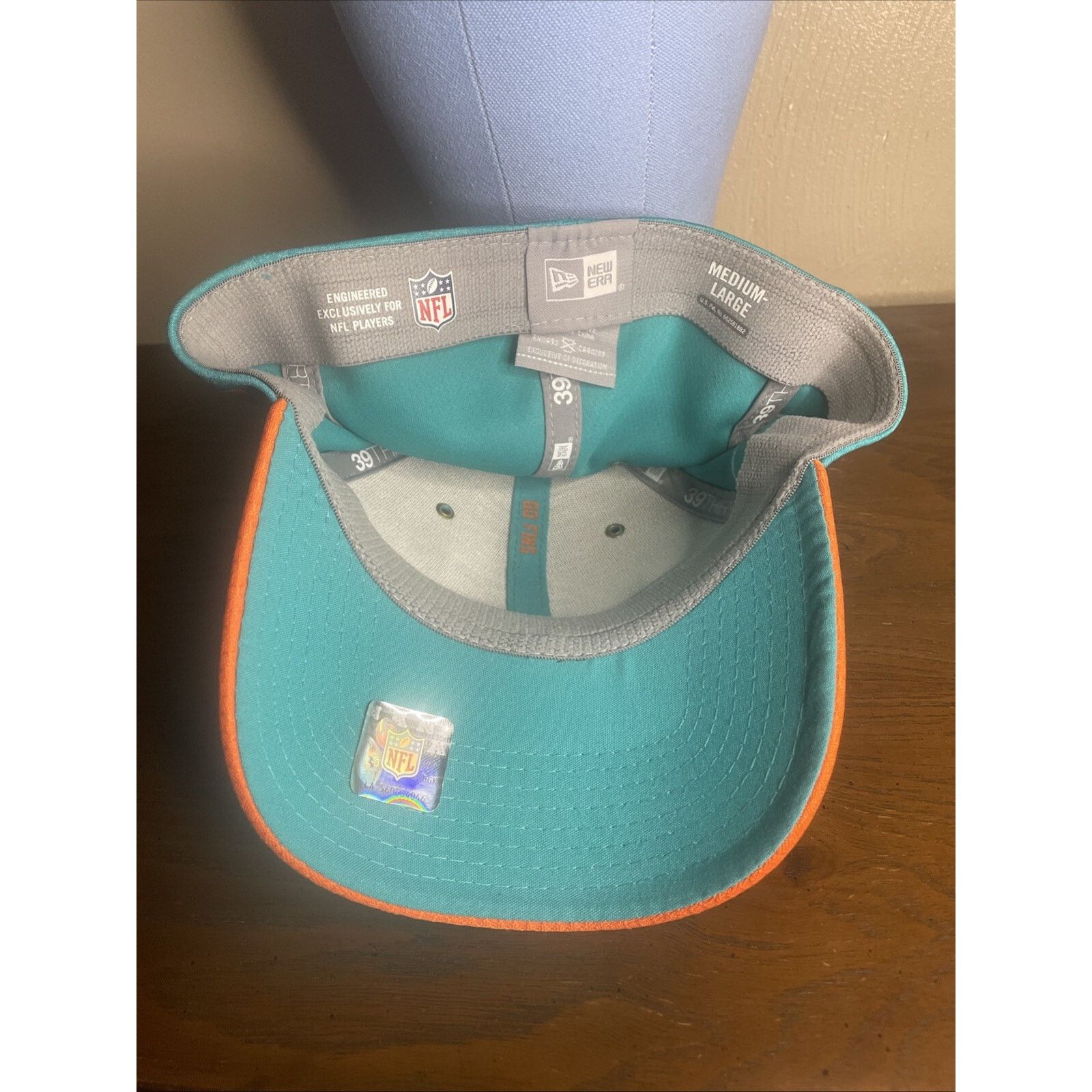 New Era Miami Dolphins New Era 39thirty Flex Fitted Hat Cap M/L Size US L / EU 52-54 / 3 - 6 Thumbnail