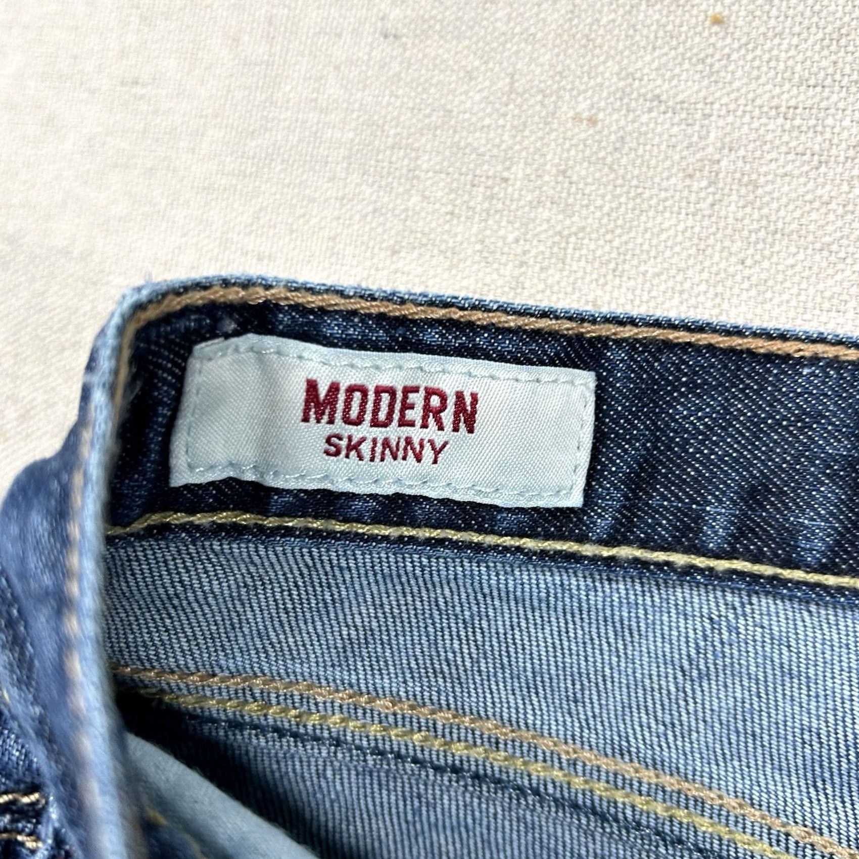 Banana Republic VINTAGE Banana Republic Jeans Womens 8 Selvedge Modern Skinny Crop Cuffed USA Distressed Size 30" / US 8 / IT 44 - 5 Thumbnail