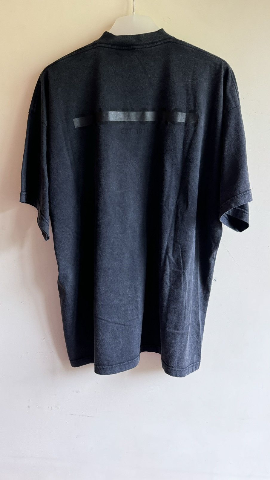 Balenciaga Balenciaga black strike 1917 t shirt Size US M / EU 48-50 / 2 - 2 Thumbnail
