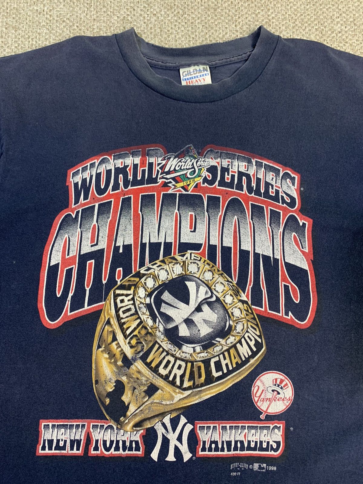 MLB × New York Yankees × Vintage Vintage World Series Champions New York Yankees 90s T shirt Size US L / EU 52-54 / 3 - 3 Thumbnail