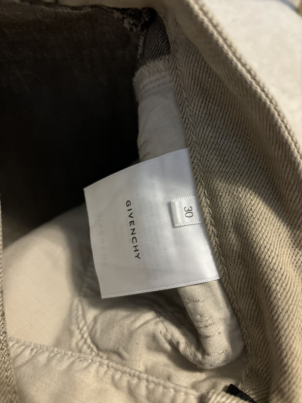 Givenchy Givenchy Distressed Camo Zipper Slim Fit Jeans Brown Beige Size US 30 / EU 46 - 9 Thumbnail