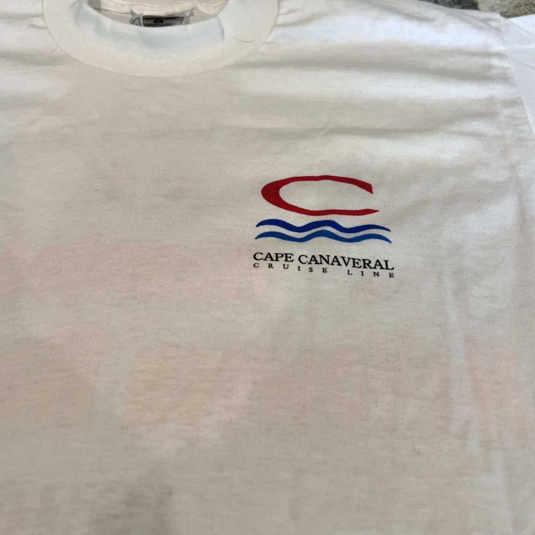 Vintage VINTAGE 1996 Haunted Halloween Cape Canaveral Cruise Single Stitch Label Best T-Shirt Mens M White Cotton Graphic Print Halloween Size US M / EU 48-50 / 2 - 5 Thumbnail