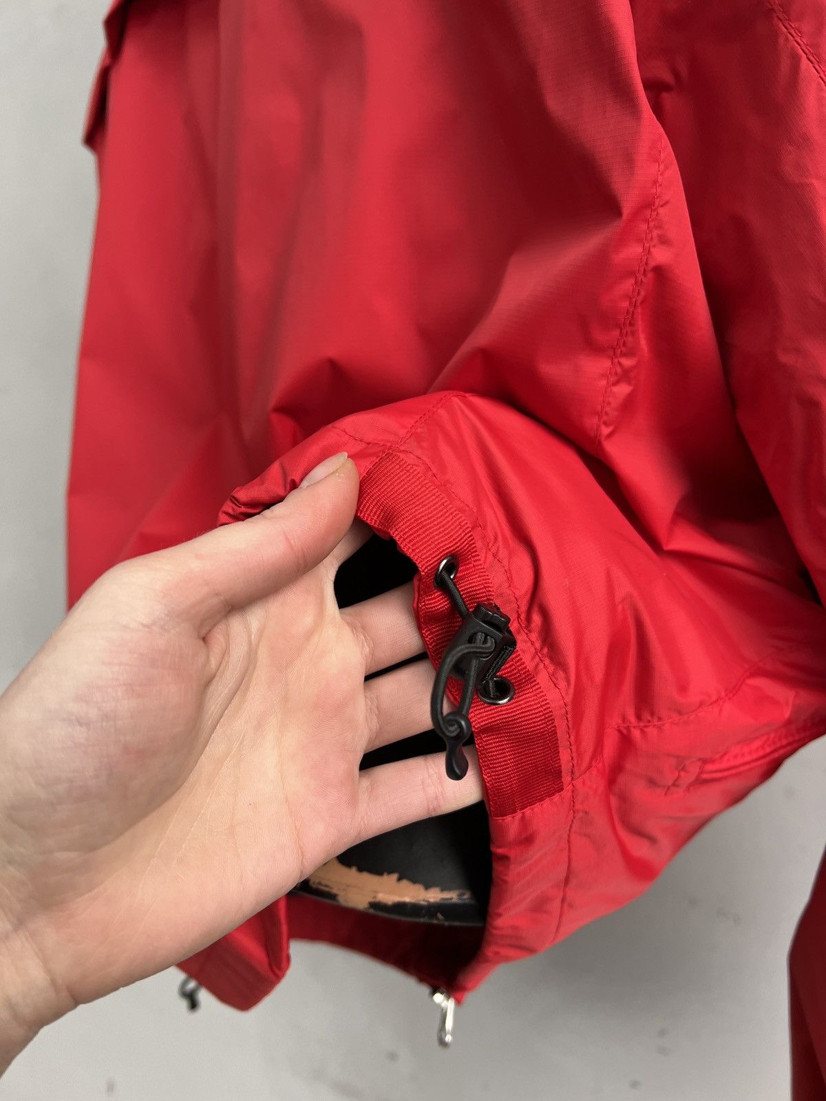 Ferrari Ferrari rain hood nylon jacket y2k style hype Size US S / EU 44-46 / 1 - 9 Thumbnail