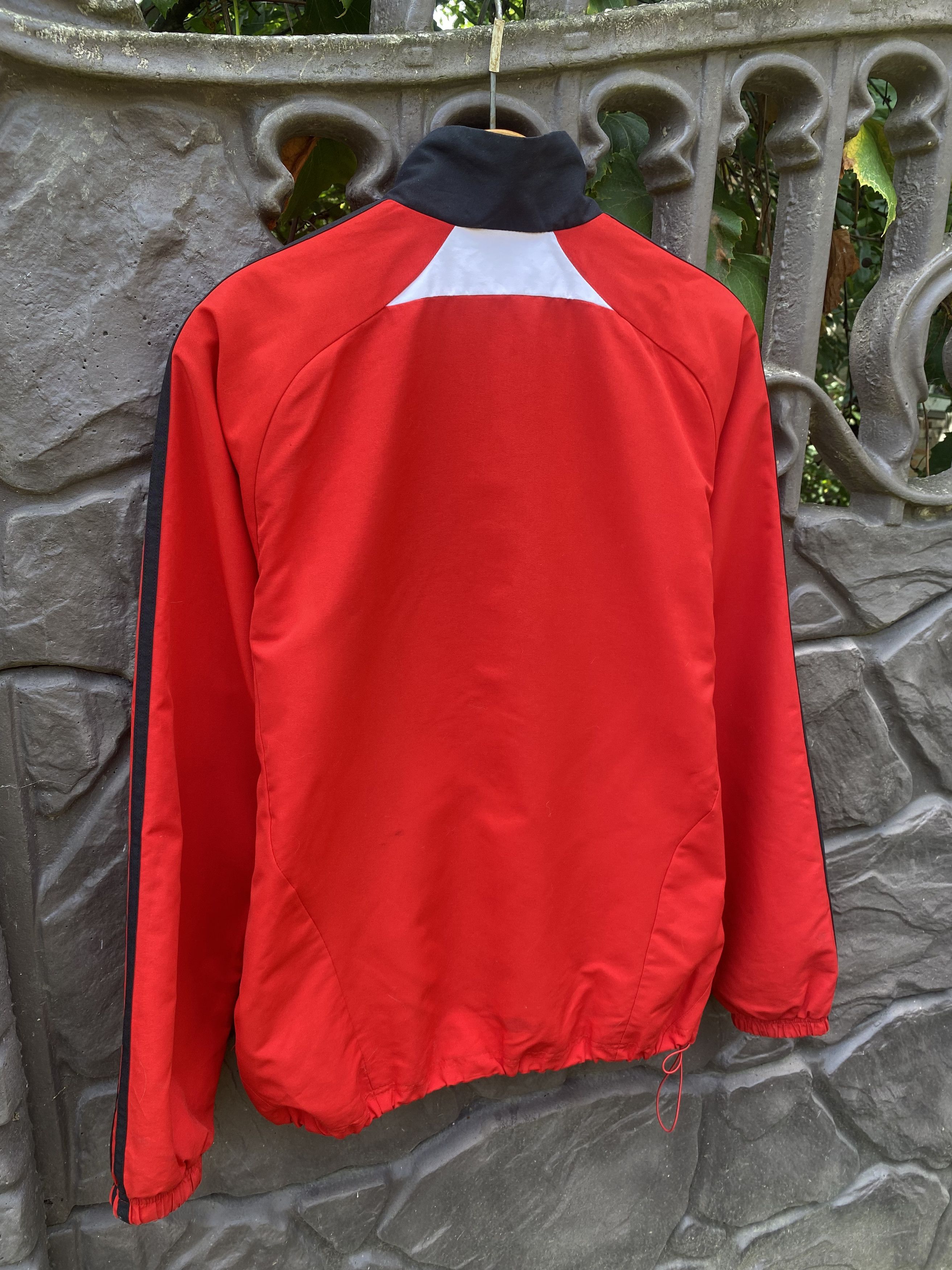 Adidas × Vintage Vintage Adidas Liverpool 2010 Football Track Jacket Size US S / EU 44-46 / 1 - 15 Thumbnail