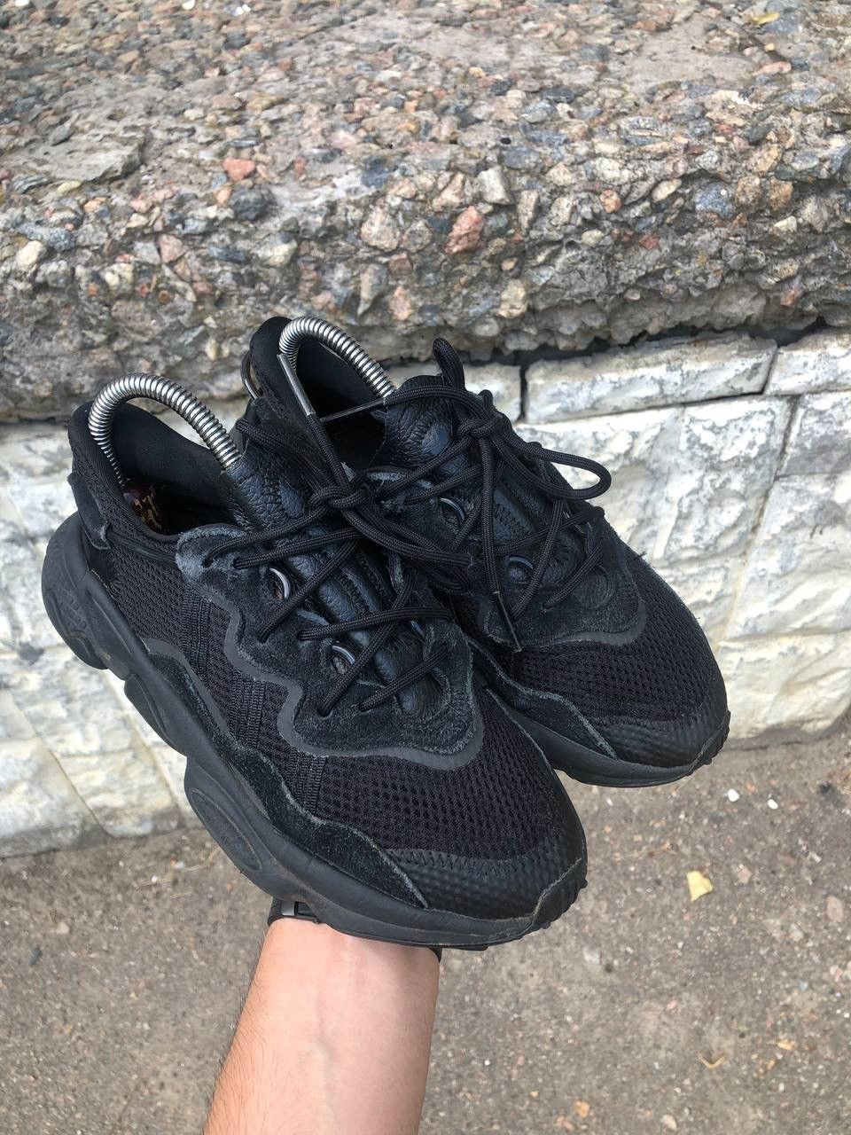 Adidas VERY RARE ADIDAS ORIGINAL OZWEEGO FULL BLACK SNEAKERS Y2K Size US 4 / IT 34 - 5 Thumbnail