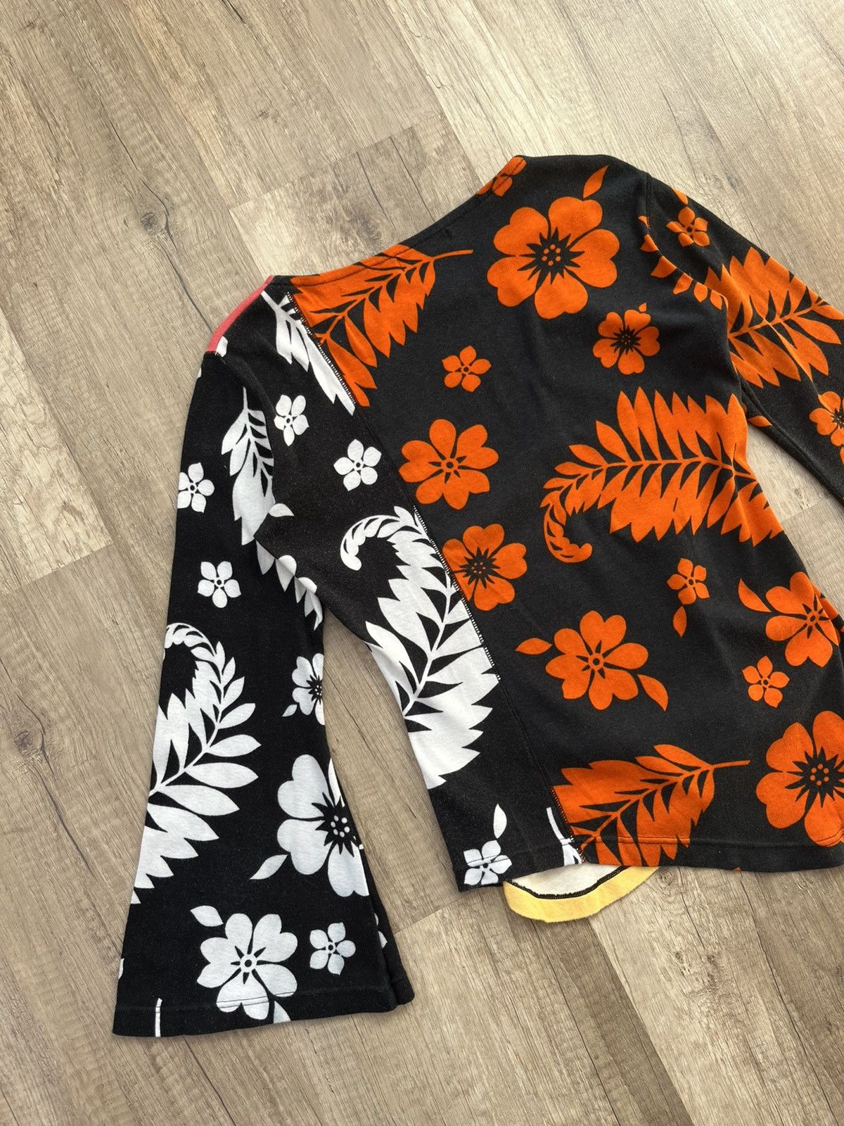 Custo Barcelona × Vintage Custo Barcelona Vintage Graphic Printed Top Size L Size L / US 10 / IT 46 - 8 Thumbnail