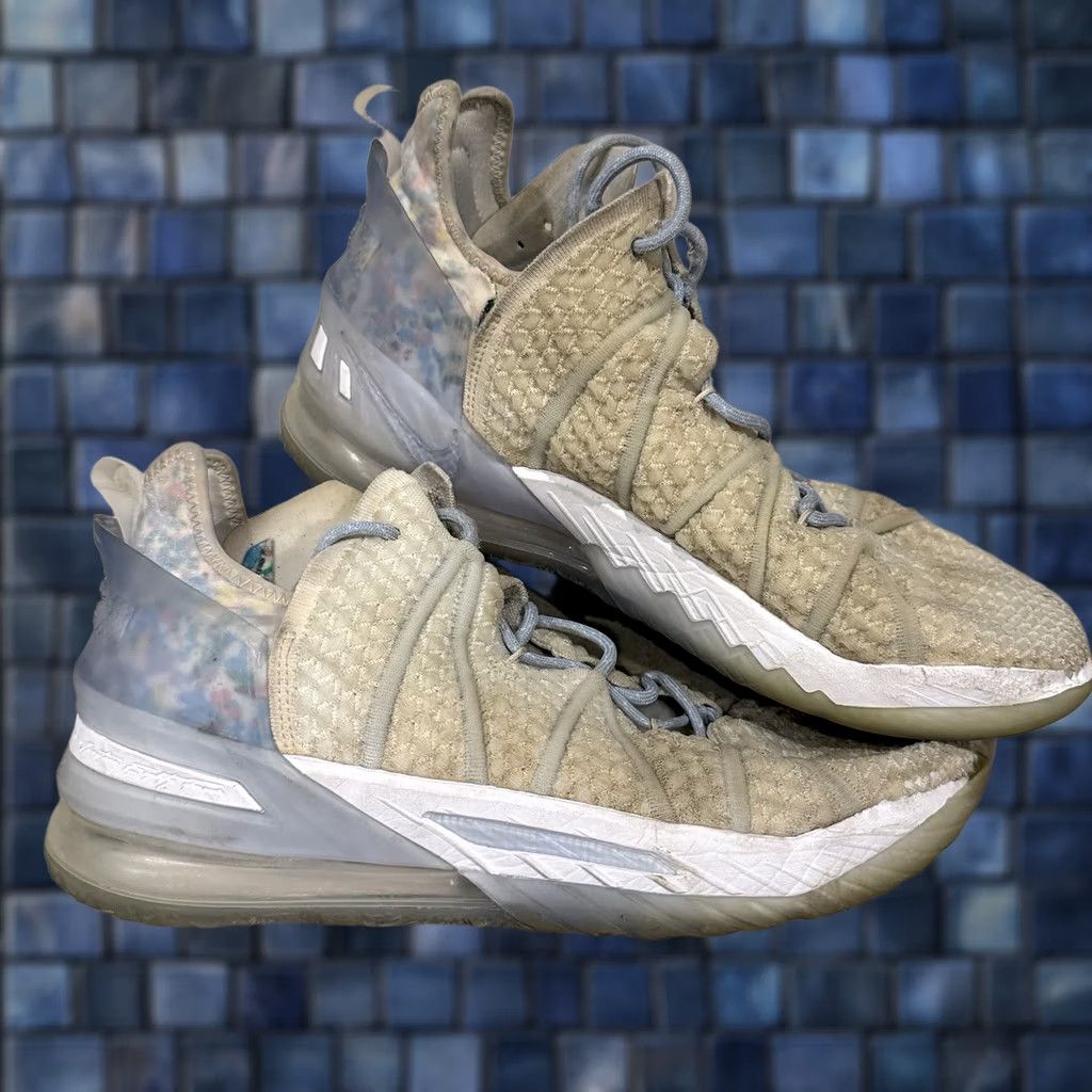 Nike Nike LeBron 18 Play for the Future CW3156-400 Basketball Distressed Men’s 12 Sneakers High Top Blue White Size US 12 / EU 45 - 1 Thumbnail
