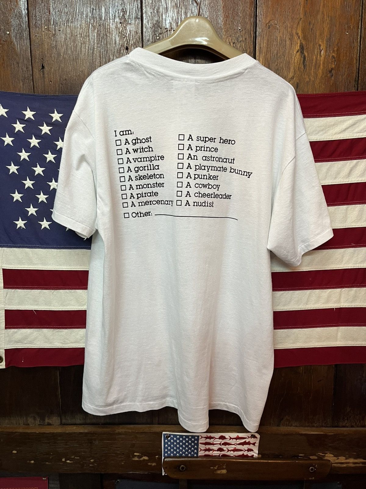 Hanes Vintage 80s Hanes Fift-fifty Hallowen Custome Tshirt Size US M / EU 48-50 / 2 - 5 Thumbnail