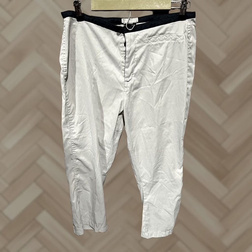 Royal Robbins Royal Robbins Pants Women 12 Chino Capri Khaki Patch Pockets Beige Tan Wide-Leg Casual Summer Fall Spring Beach Bohemian Hipster Regular Size 34" / US 12 / IT 48 - 1 Thumbnail