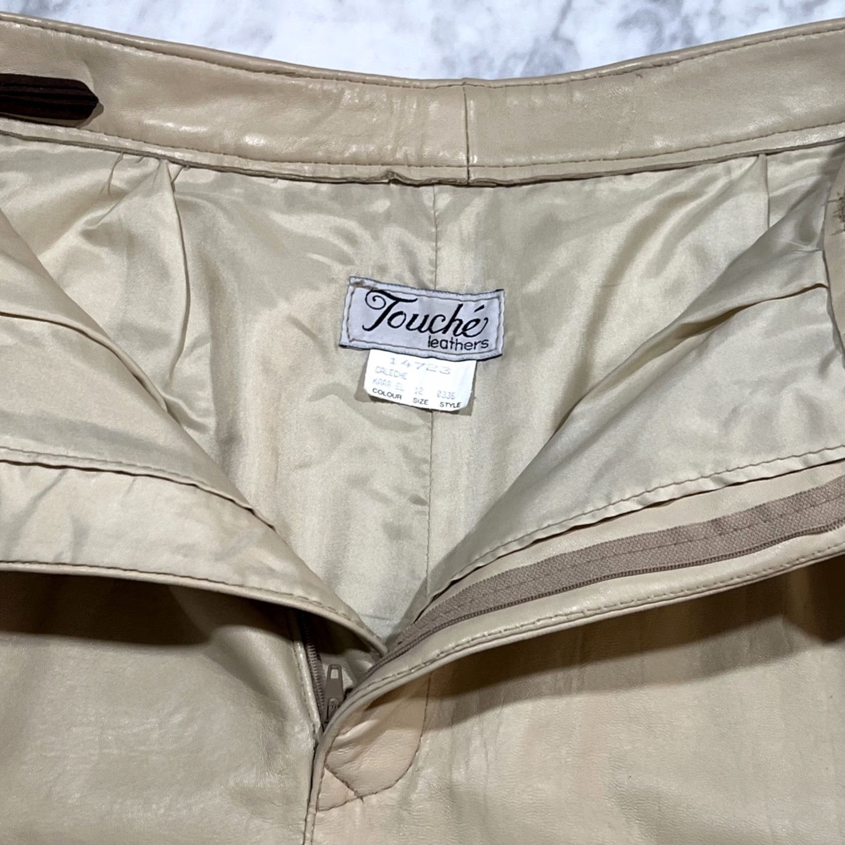 Vintage VINTAGE Touché Leather Pants Women’s Size 12 Beige W28 L29 Dress Pants Formal Party Cocktail 90s Biker Womens Size 34" / US 12 / IT 48 - 4 Thumbnail