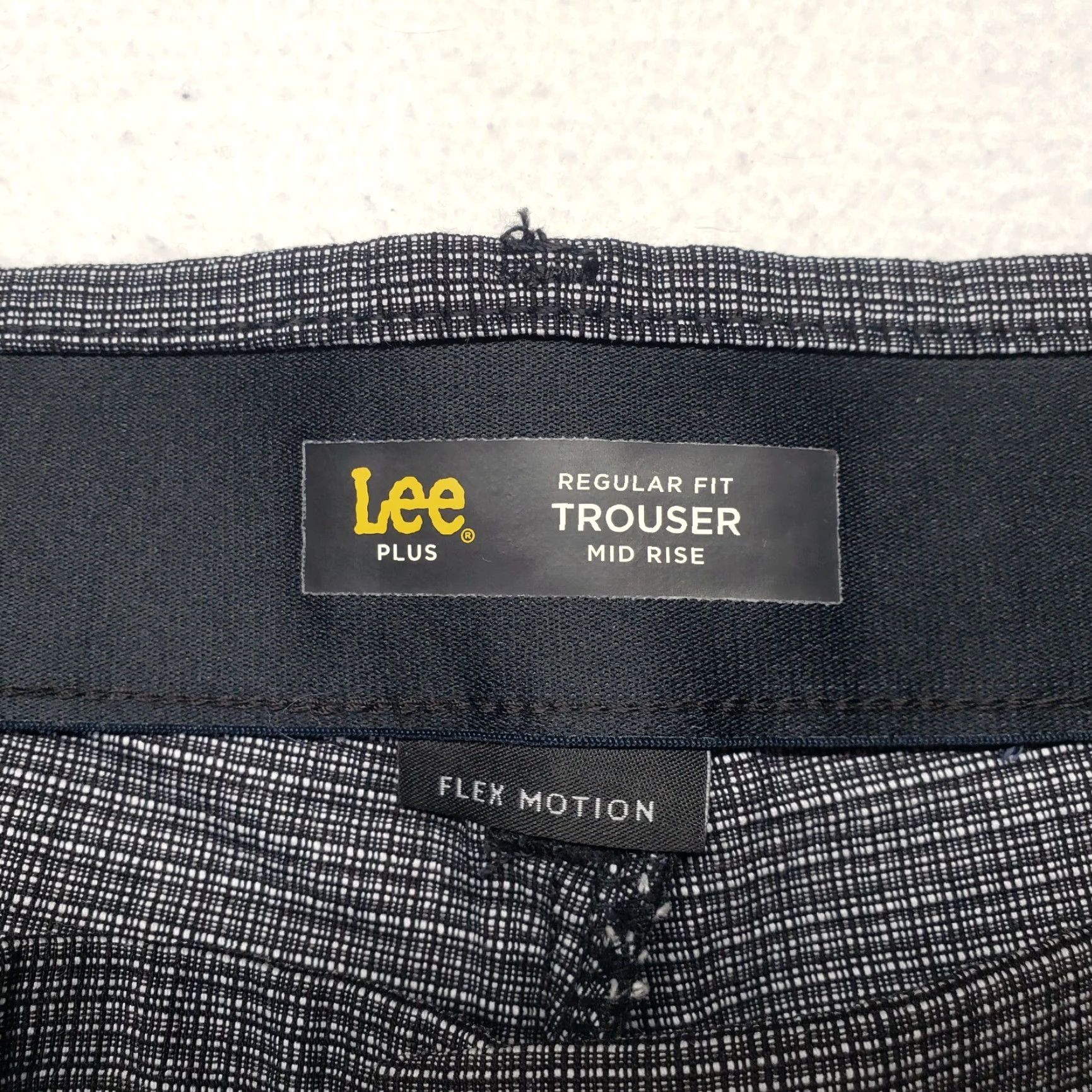 Lee LEE Plus Size Gray Ultra Lux Comfort Flex Motion Trouser Pants for Women 28W Gray Pants Womens 28 Plus Flex Motion Comfort Size 28" / US 6 / IT 42 - 3 Thumbnail
