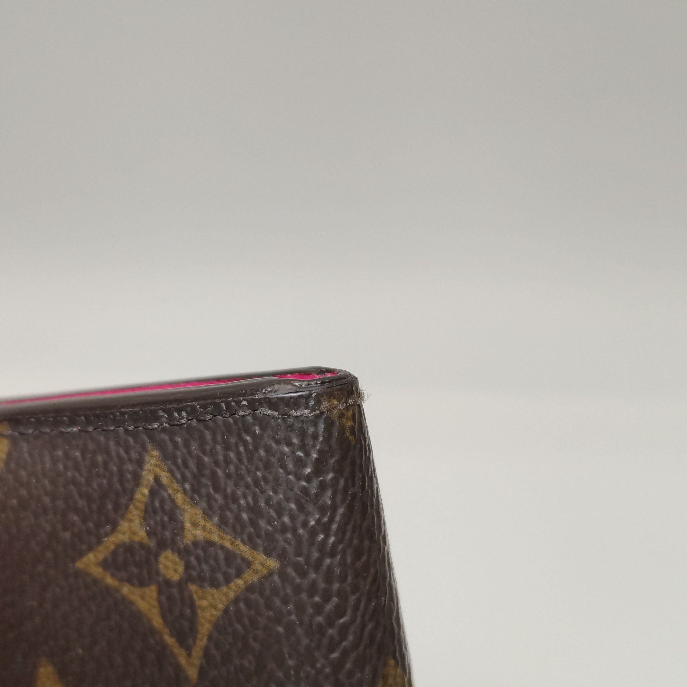 Louis Vuitton Louis Vuitton (LV) Emilie leather Monogram print snap walle Size ONE SIZE - 9 Thumbnail