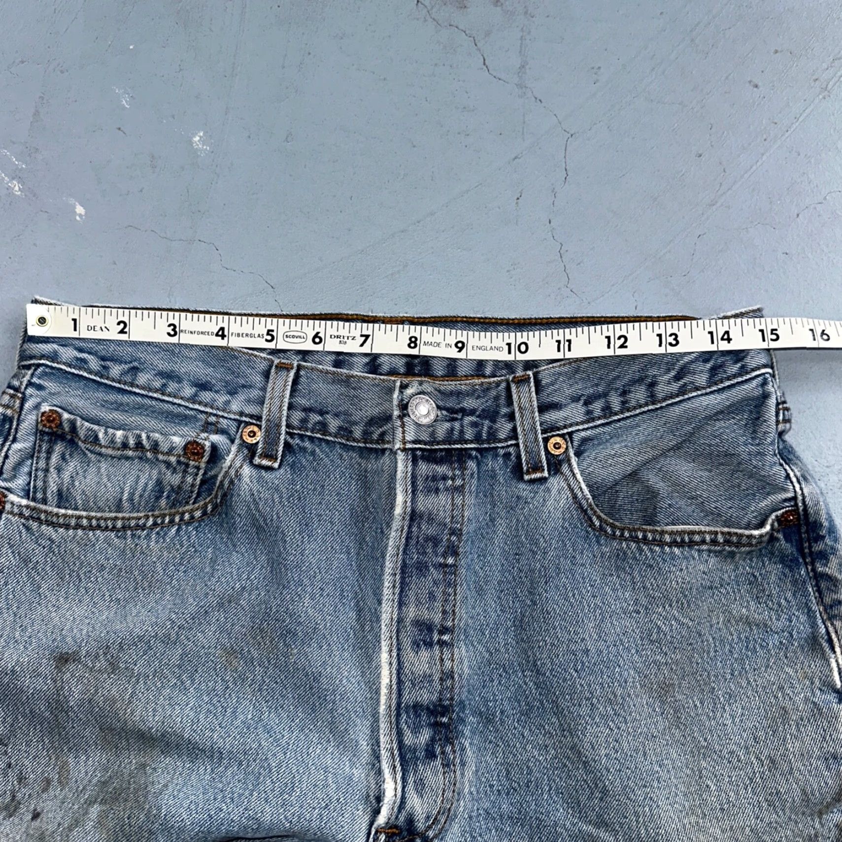 Levi's Levi's 501 Jeans Straight Levi's 501 Vintage Y2K 90s Light Blue Wash 33x30 Regular Men Jeans Size US 33 - 7 Thumbnail
