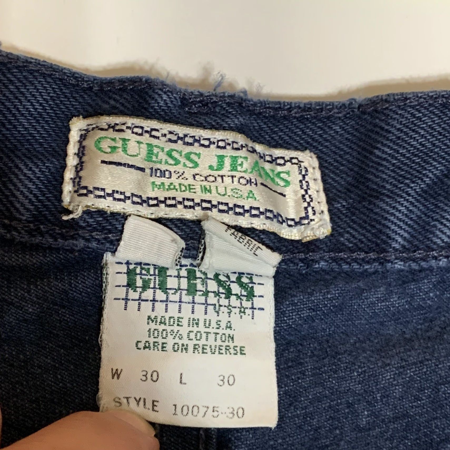 Guess VINTAGE GUESS Jeans USA Georges Marciano High Waisted Tapered Leg Style #10075 26x29 Blue Jeans Mens 80s 90s Capable? Size US 26 / EU 42 - 3 Thumbnail